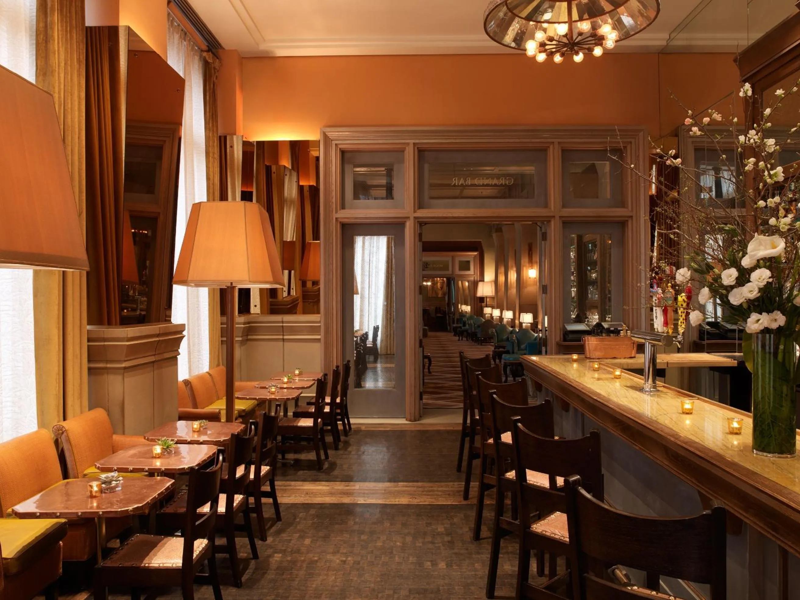 Restaurant/places to eat in Soho Grand Hotel
