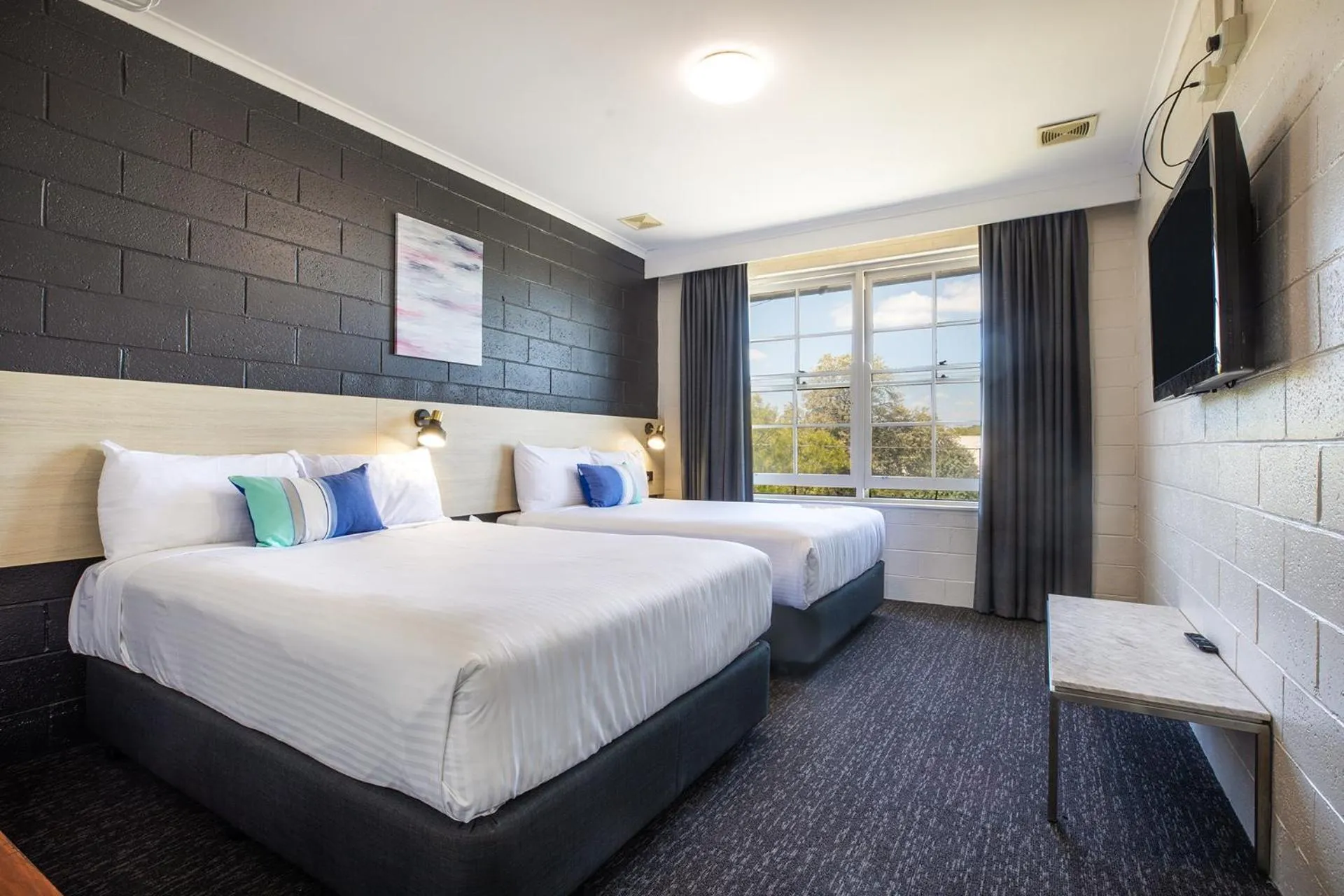 Bedroom, Bed in The Mulgrave Motel