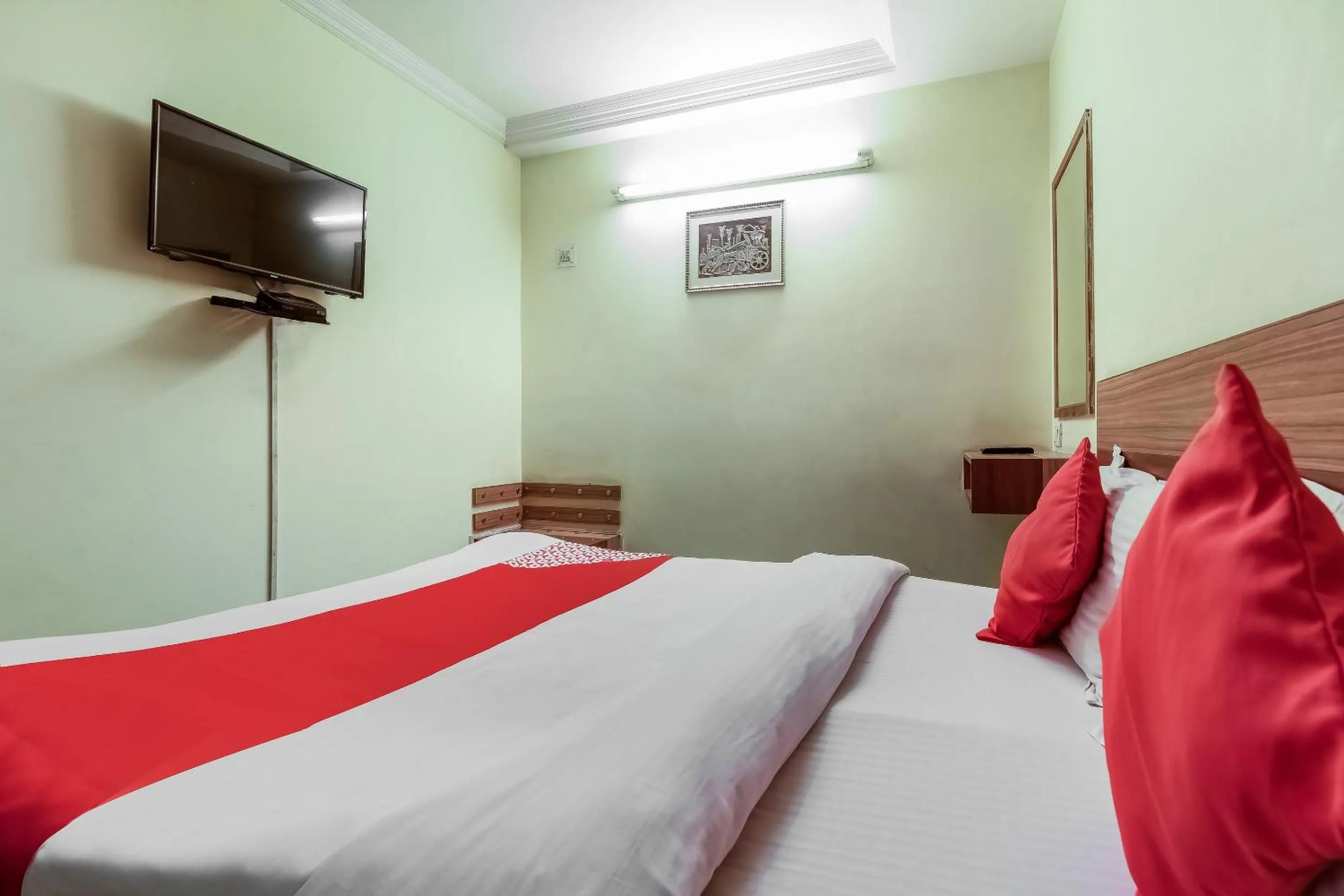 Bedroom, Bed in SPOT ON Hotel Kabila