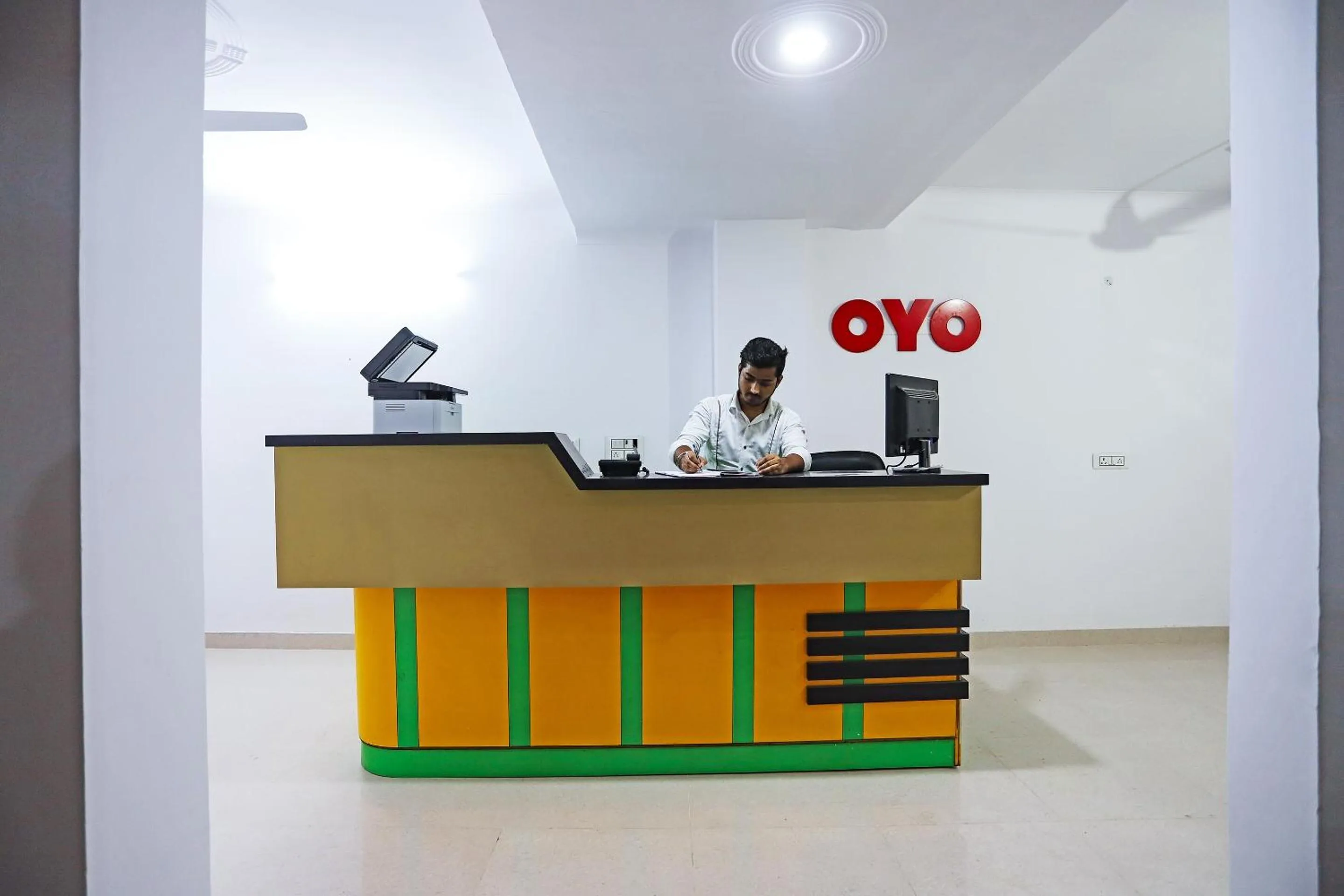 Lobby or reception in Hotel O Lal Residency