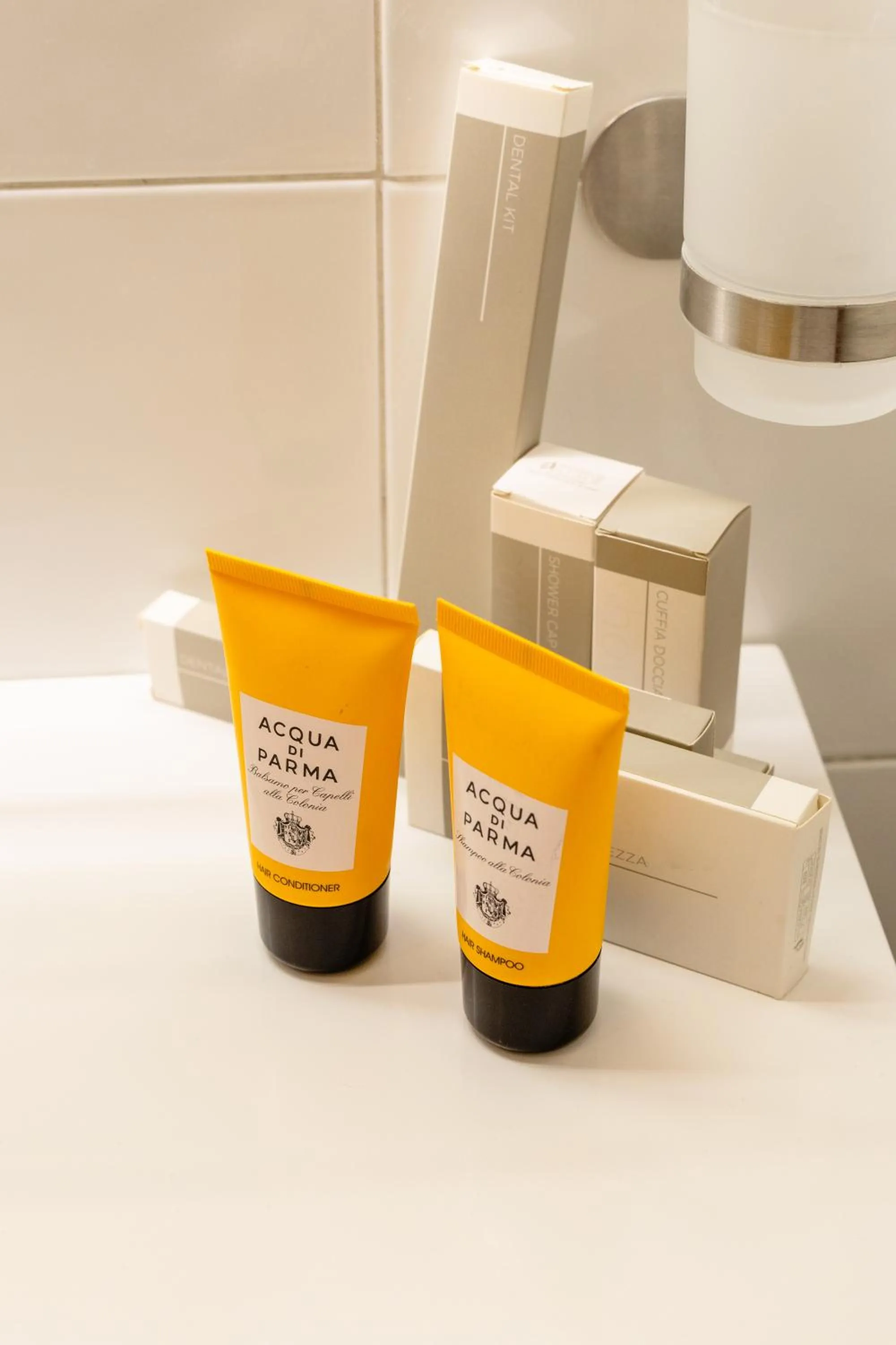 Bathroom in NapoliCentro Mare - Sea View Rooms & Suites