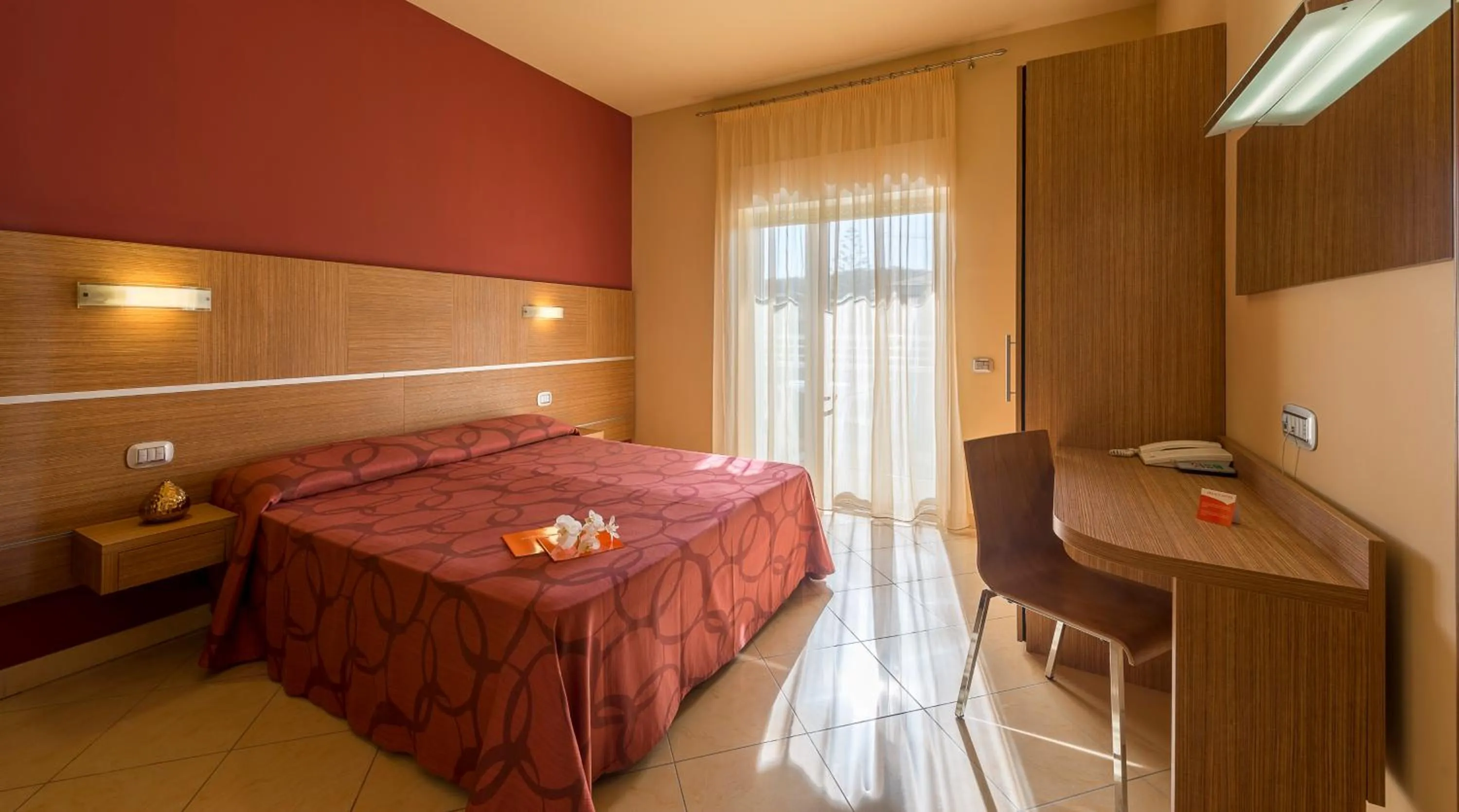 Photo of the whole room, Bed in Hotel Palace Magnolia SPA