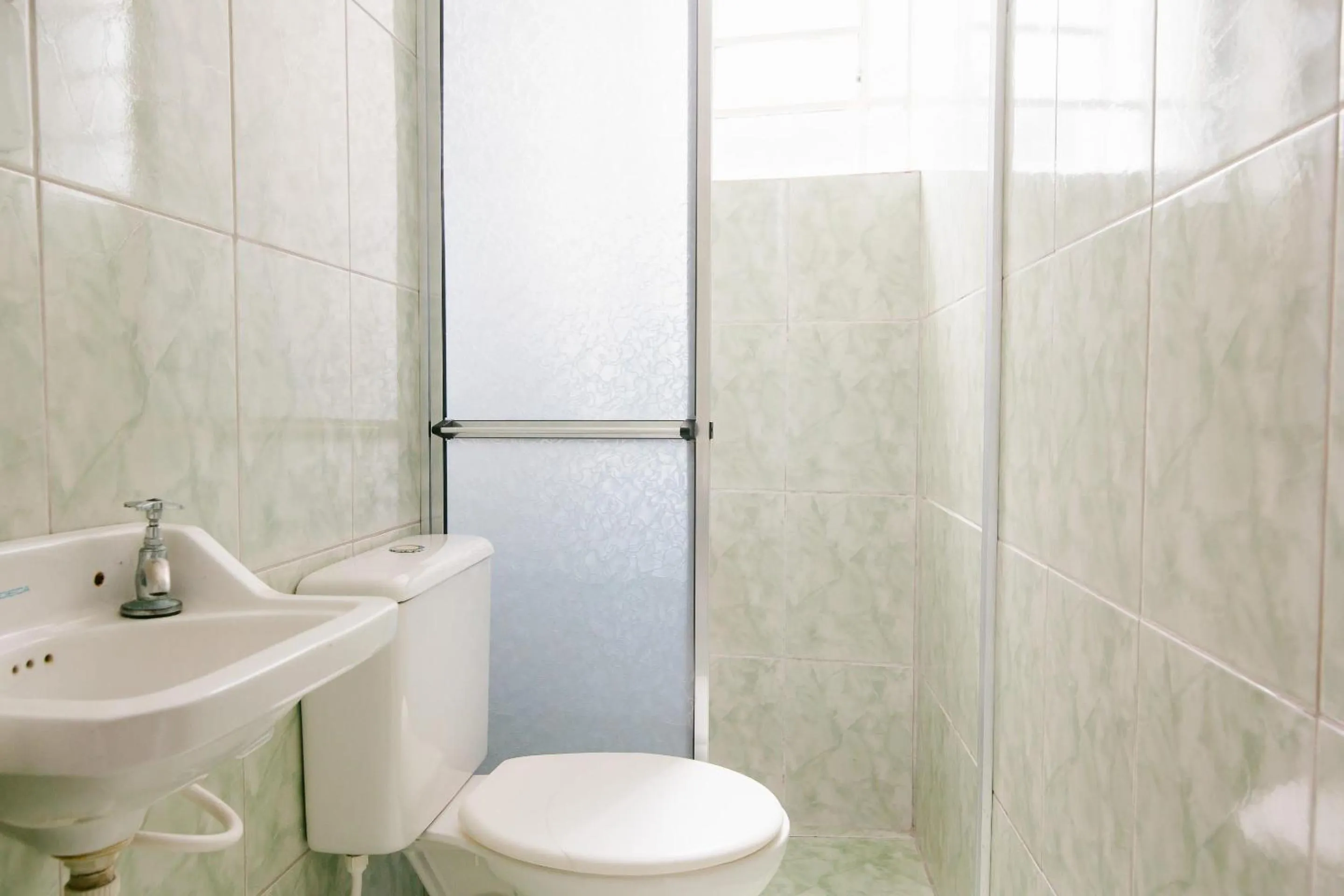 Bathroom in OYO Hotel Castro Alves, São Paulo