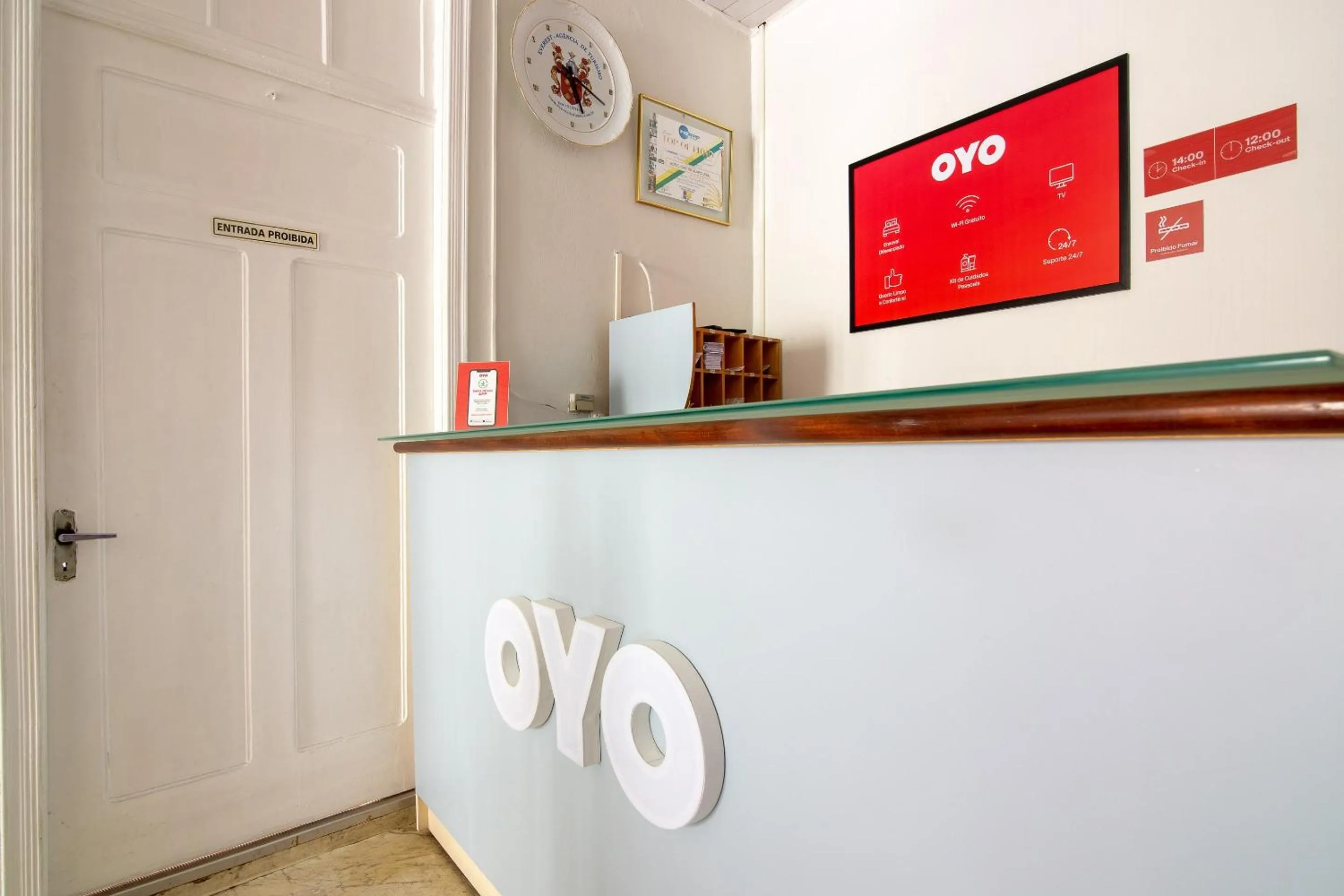 Lobby or reception in OYO Hotel Castro Alves, São Paulo