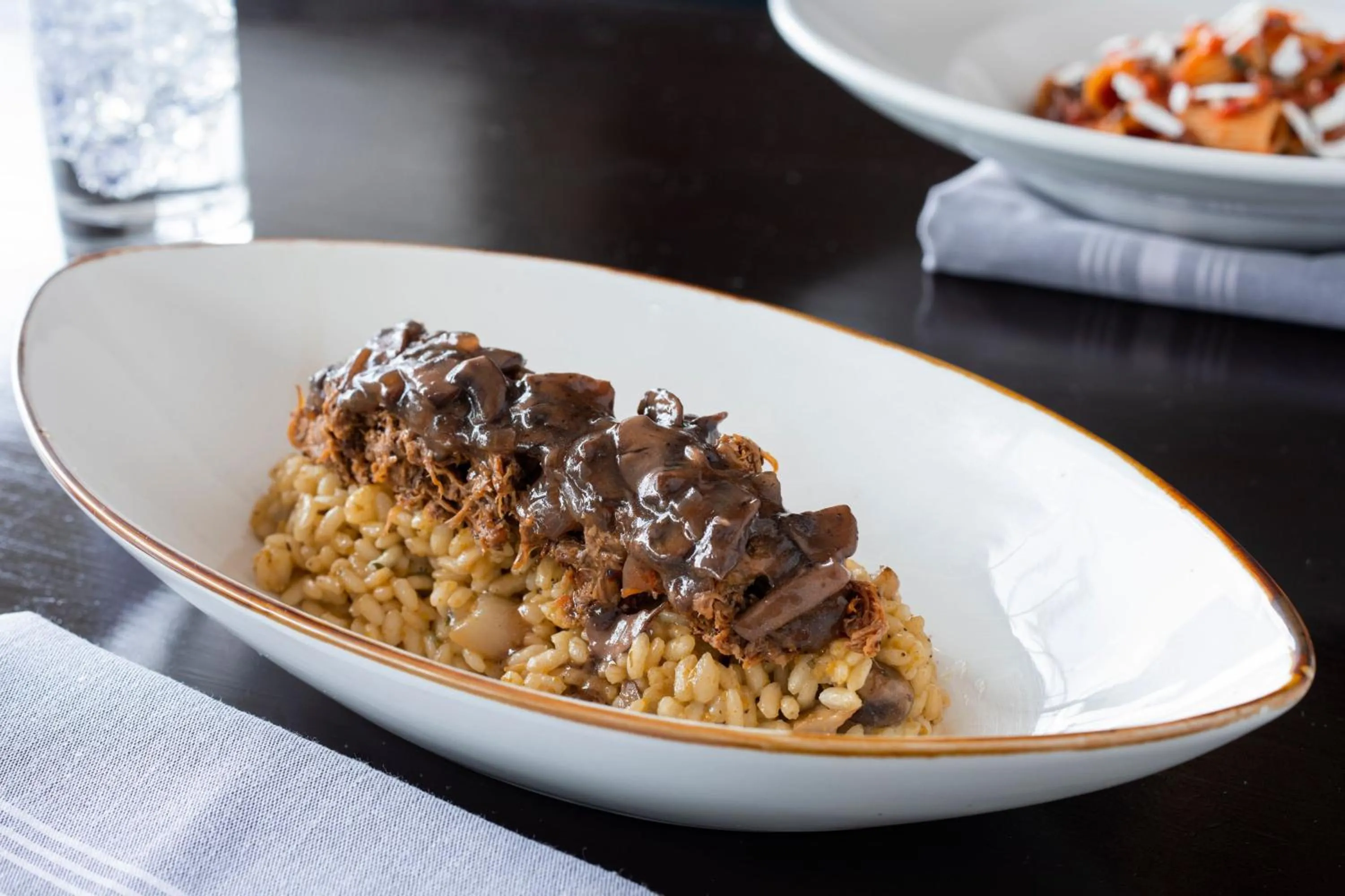 Restaurant/places to eat in Sheraton Lincoln Harbor Hotel