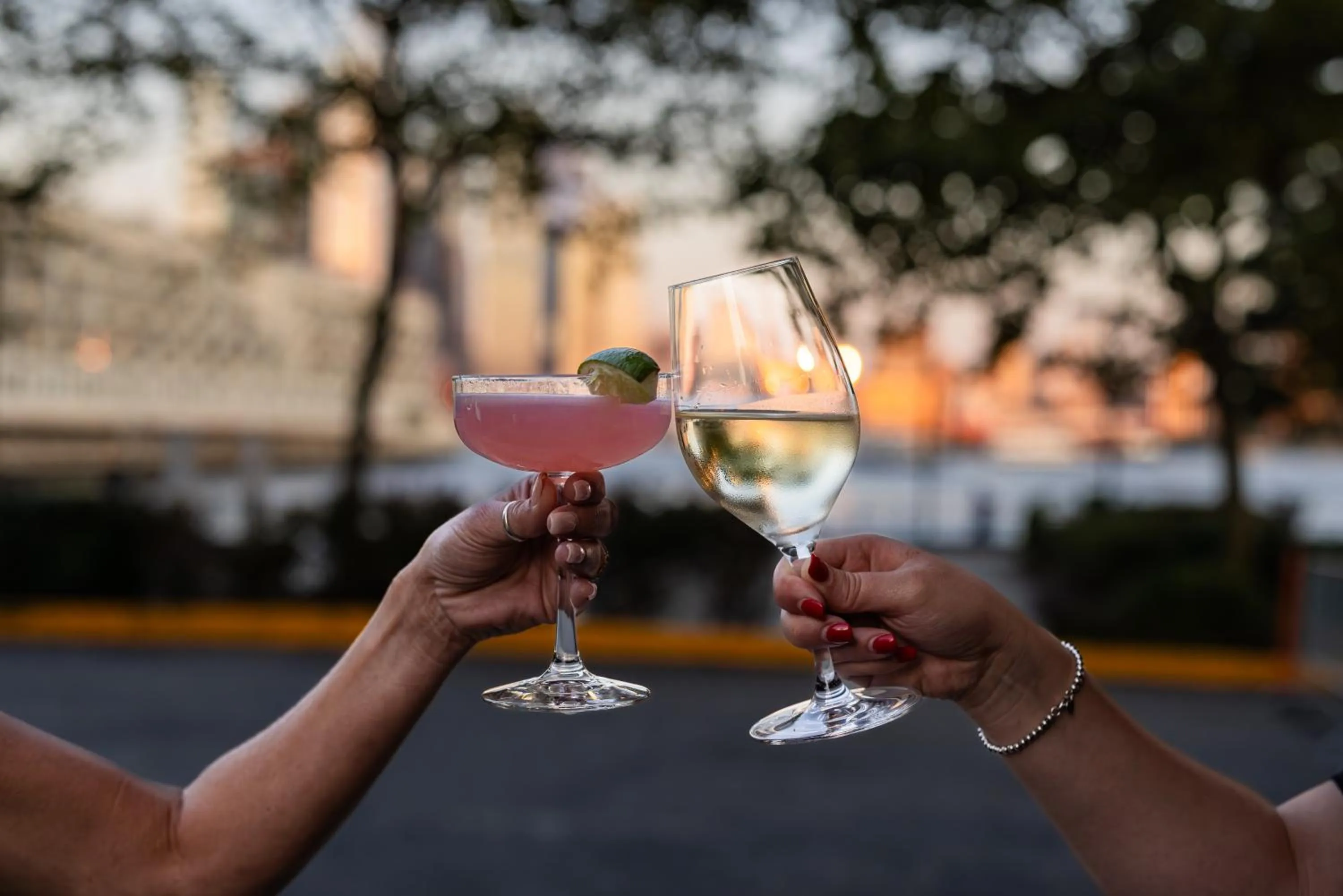 Restaurant/places to eat in Sheraton Lincoln Harbor Hotel