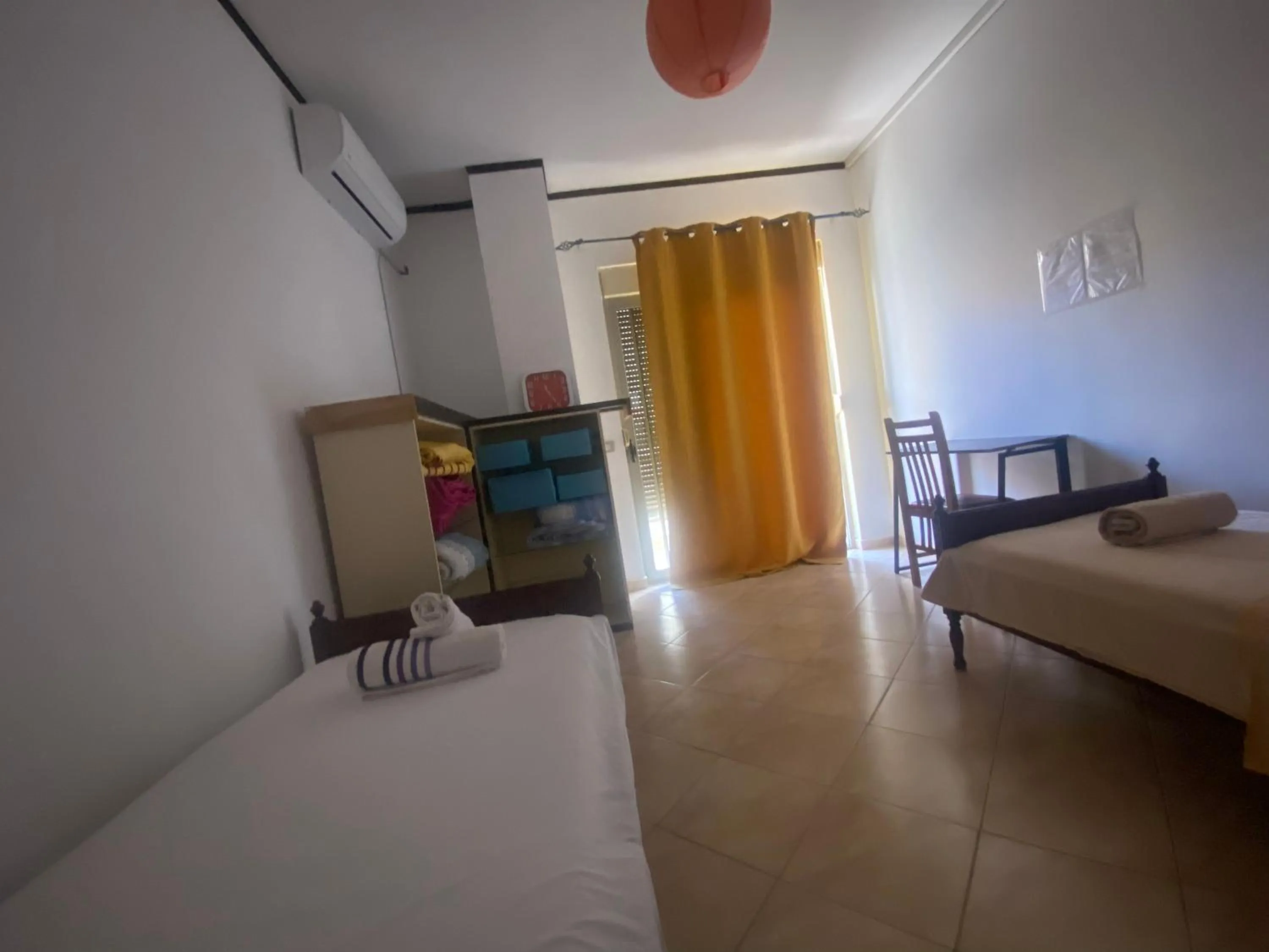 Bed in Home Sweet Home - Guest House