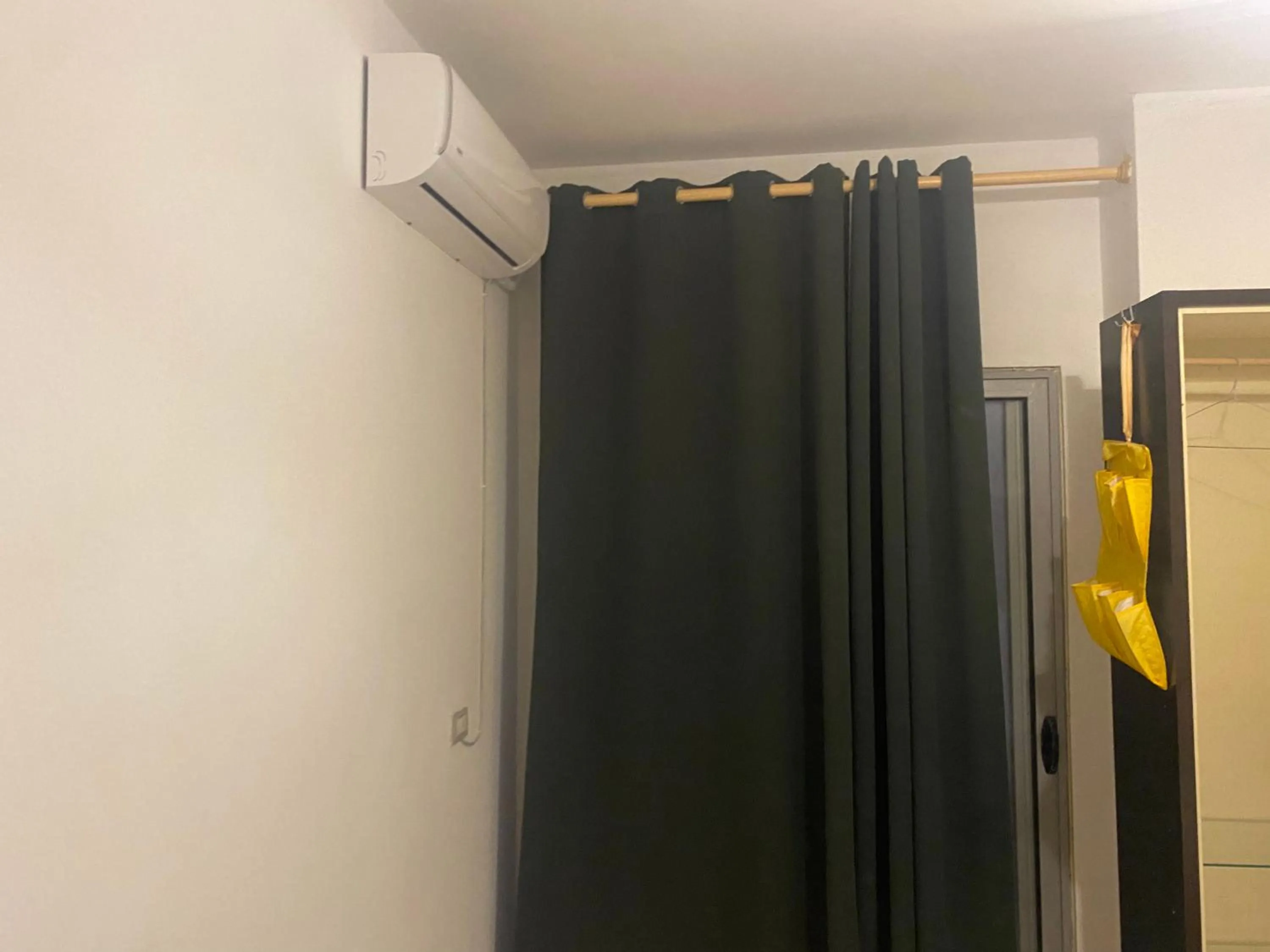 air conditioner in Home Sweet Home - Guest House