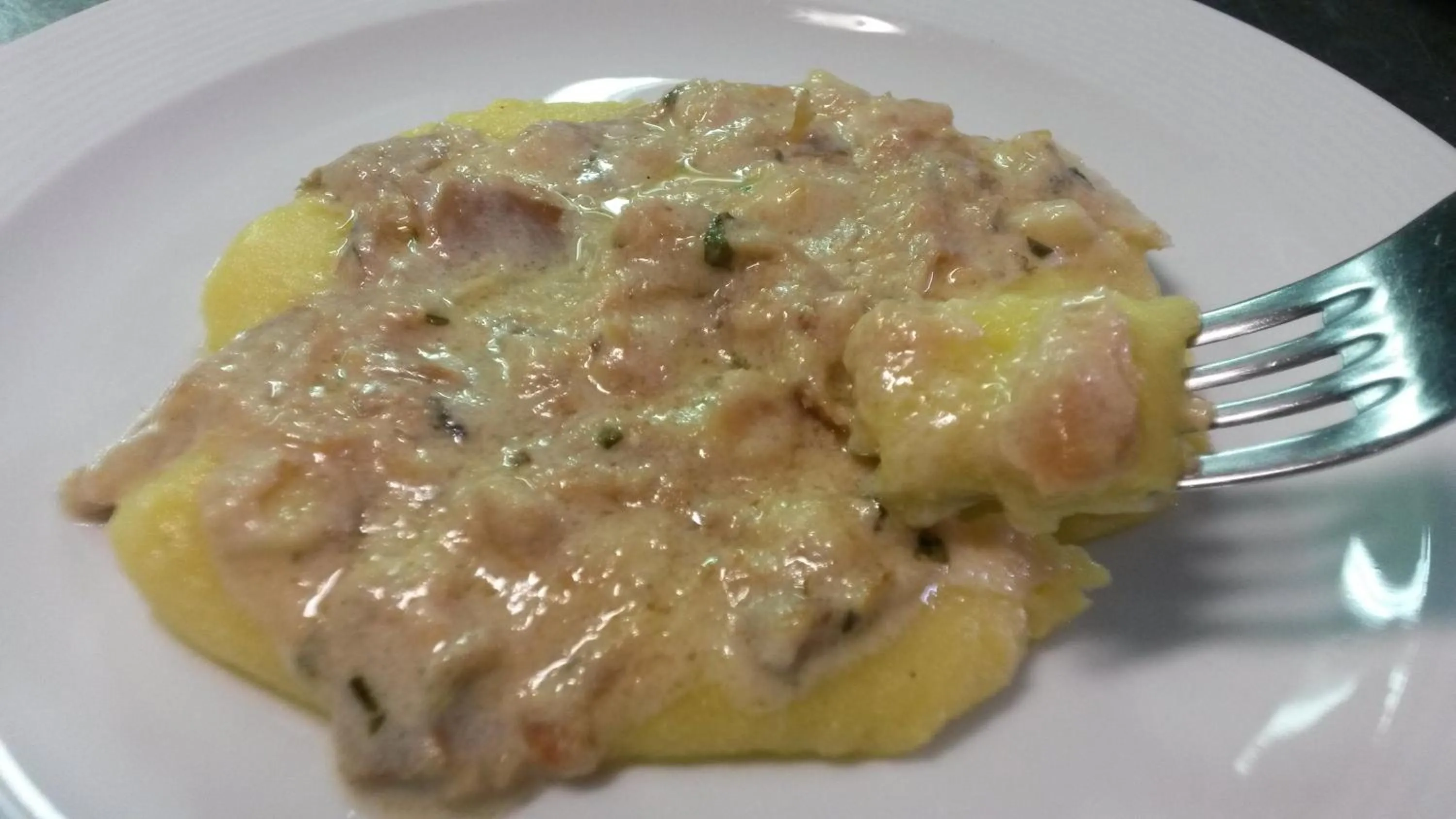 Restaurant/places to eat in Albergo Al Castello