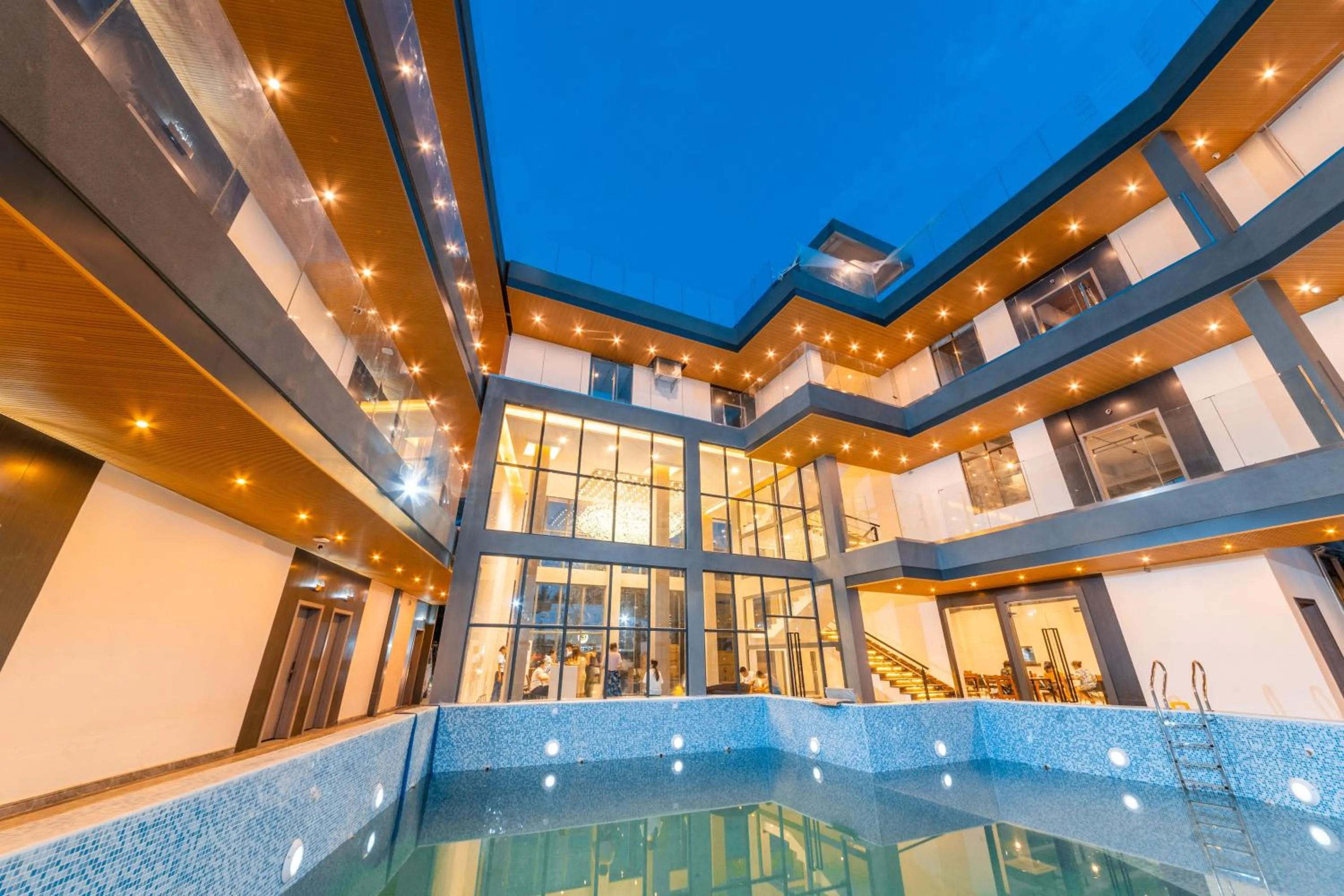 Pool view in Bohol Panglao Begonia Resort