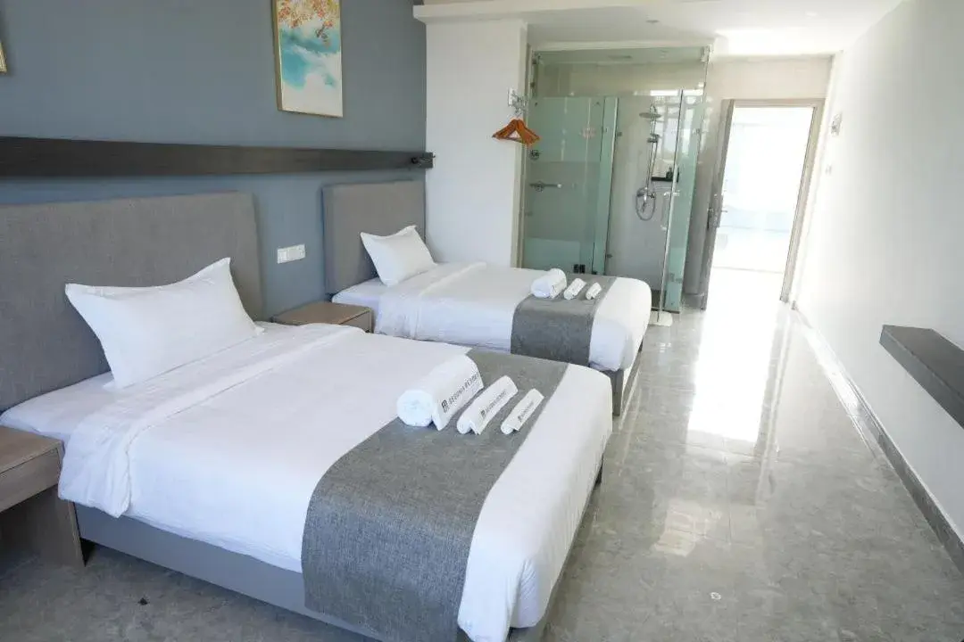 Standard Twin Room in Bohol Panglao Begonia Resort Standard Twin Room in Bohol Panglao Begonia Resort