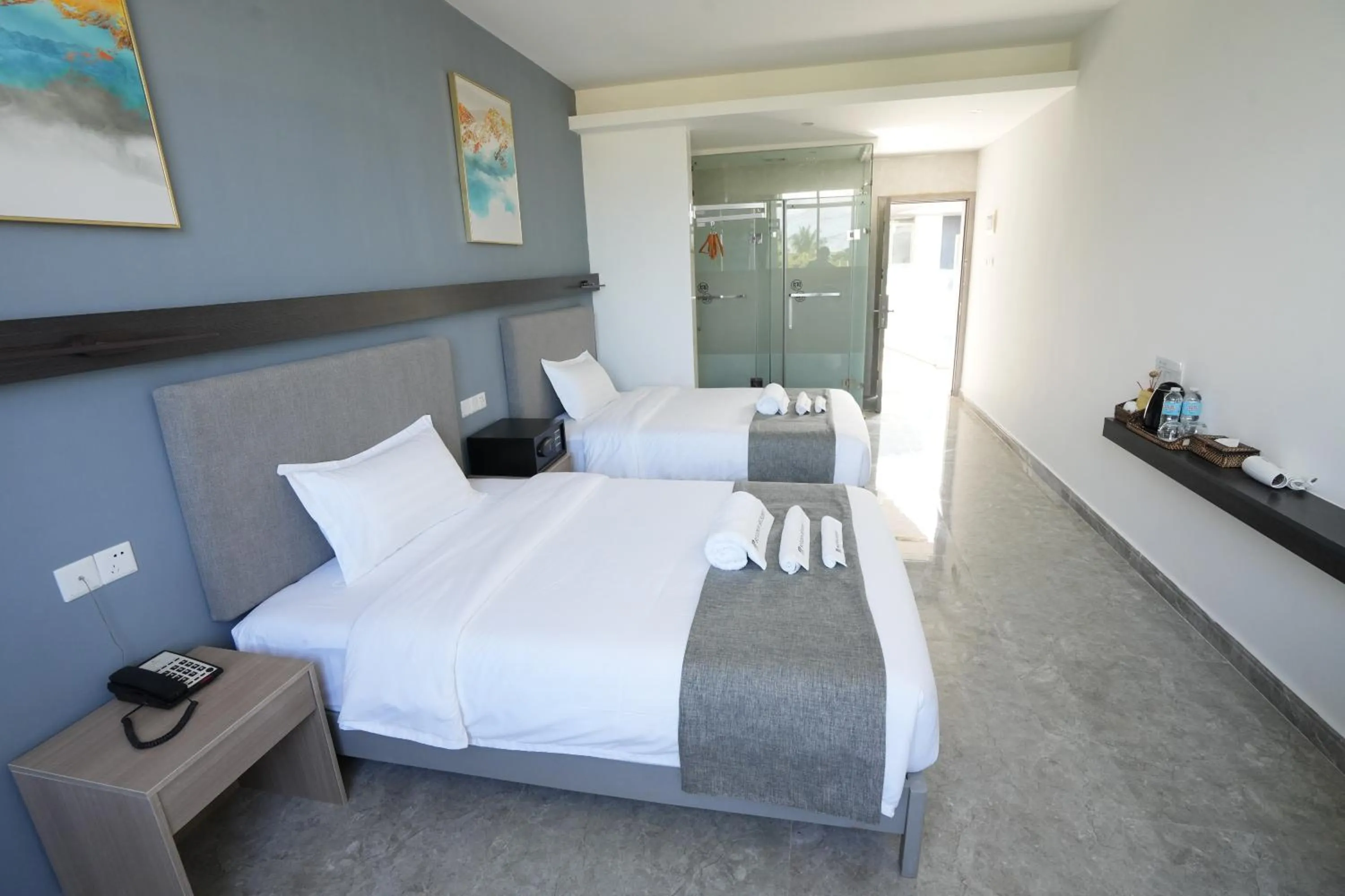 Bed in Bohol Panglao Begonia Resort