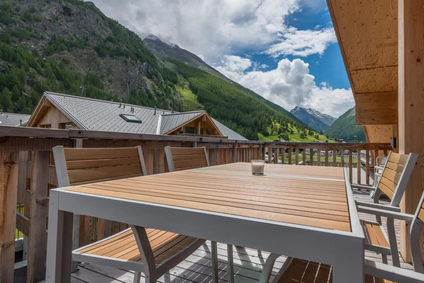 Balcony/Terrace in Montela Hotel & Resort - Suiten