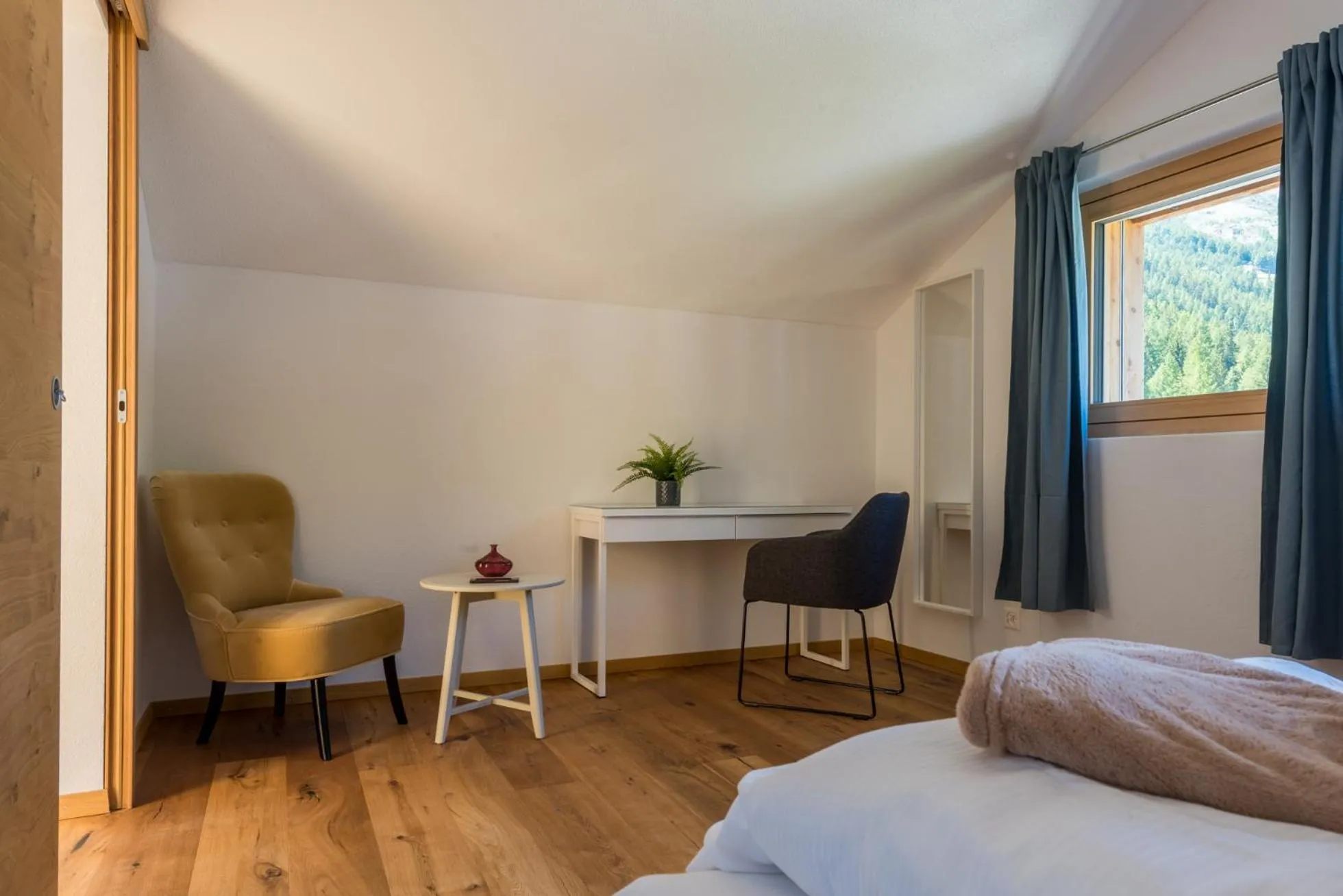 Photo of the whole room in Montela Hotel & Resort - Suiten