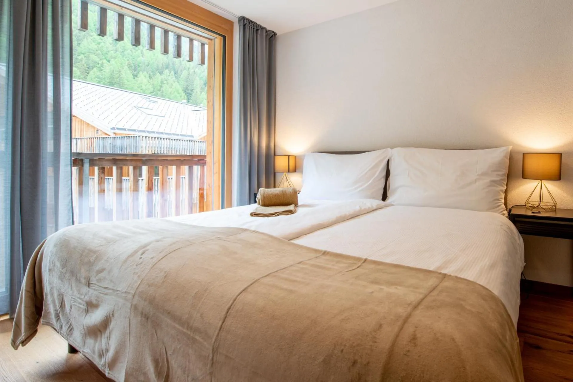 Bedroom in Montela Hotel & Resort - Suiten