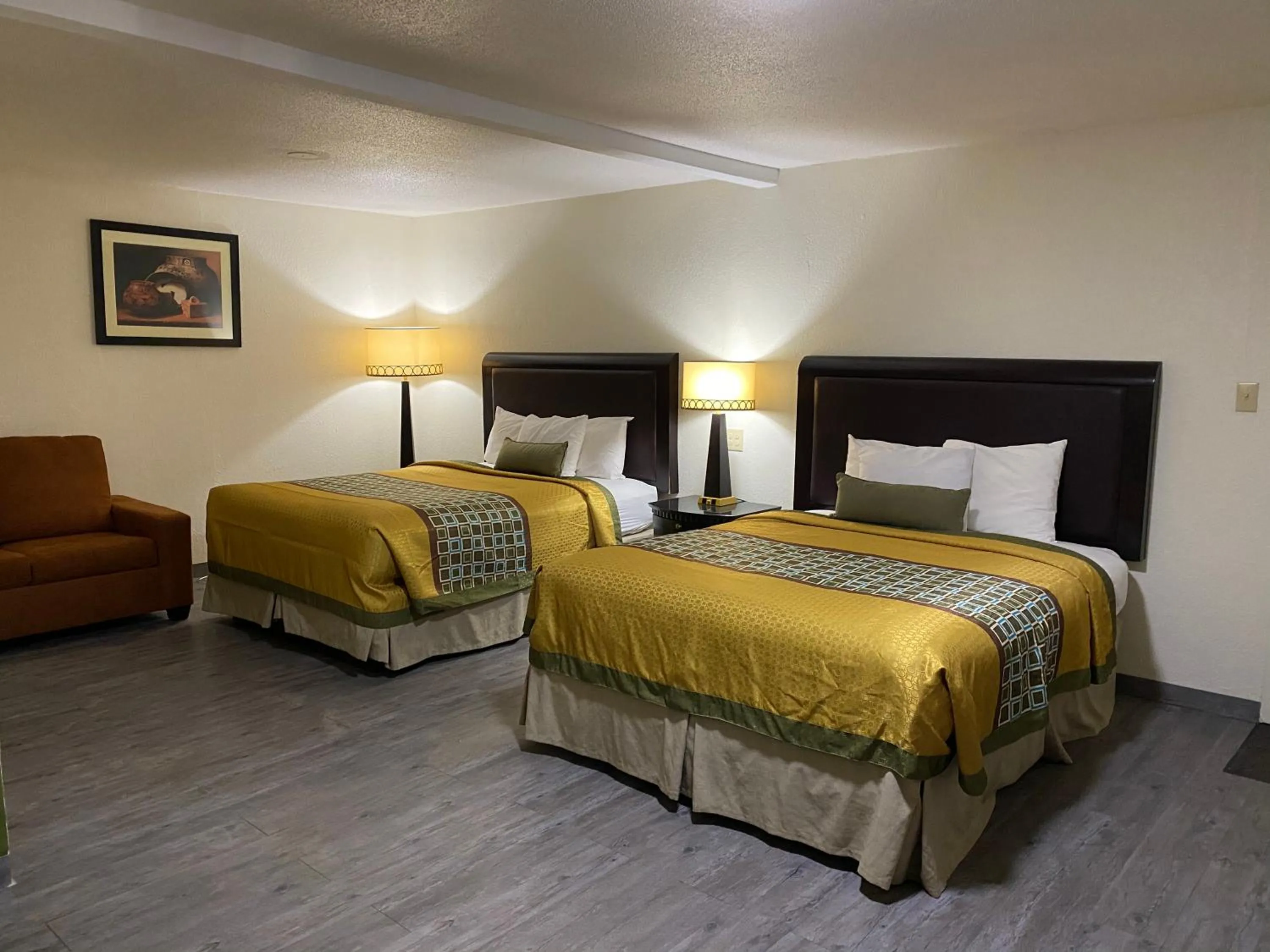 Bed in Palomino Motel