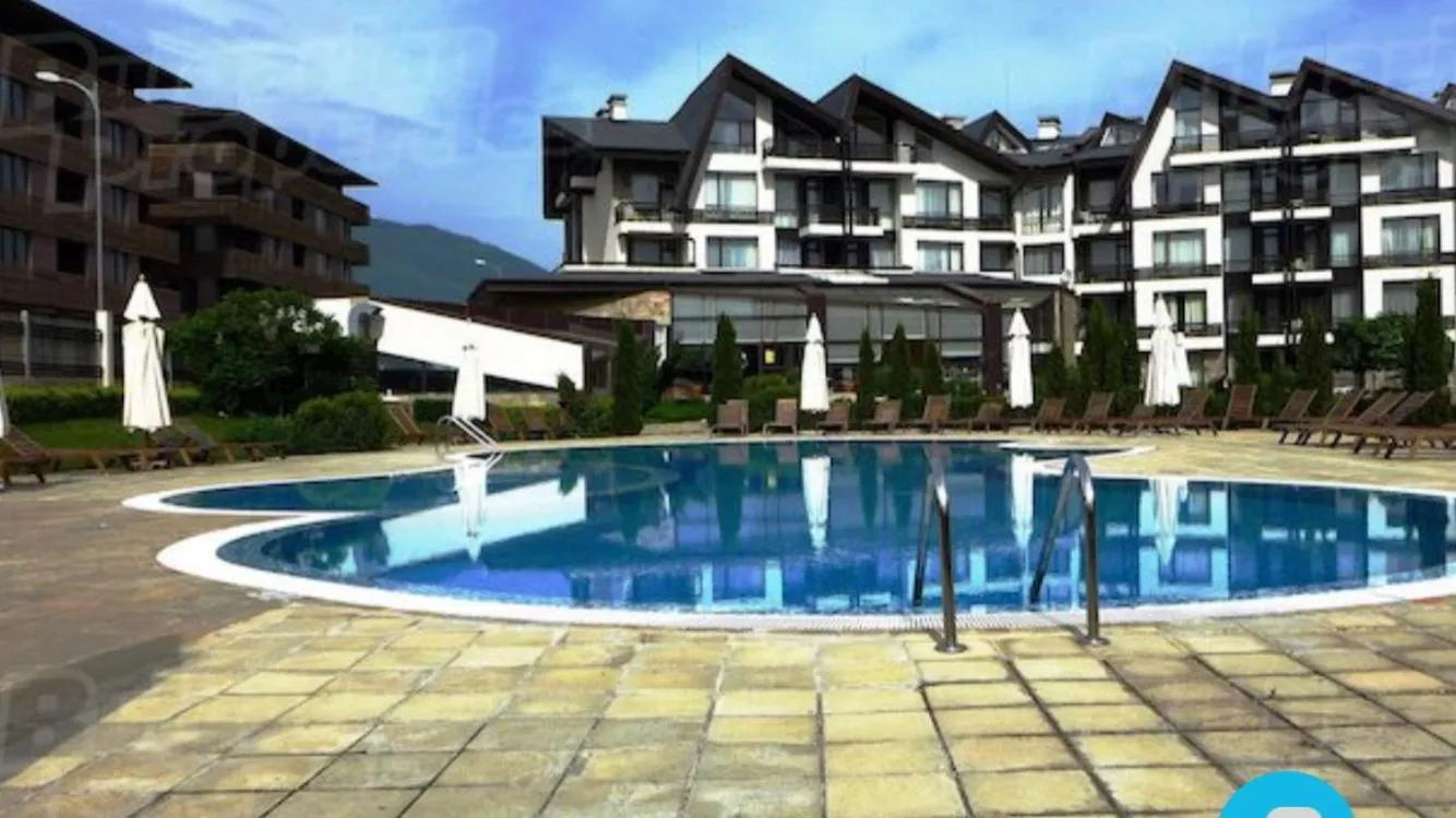 Property building in Stylish Studio Apart Aspen Golf Resort