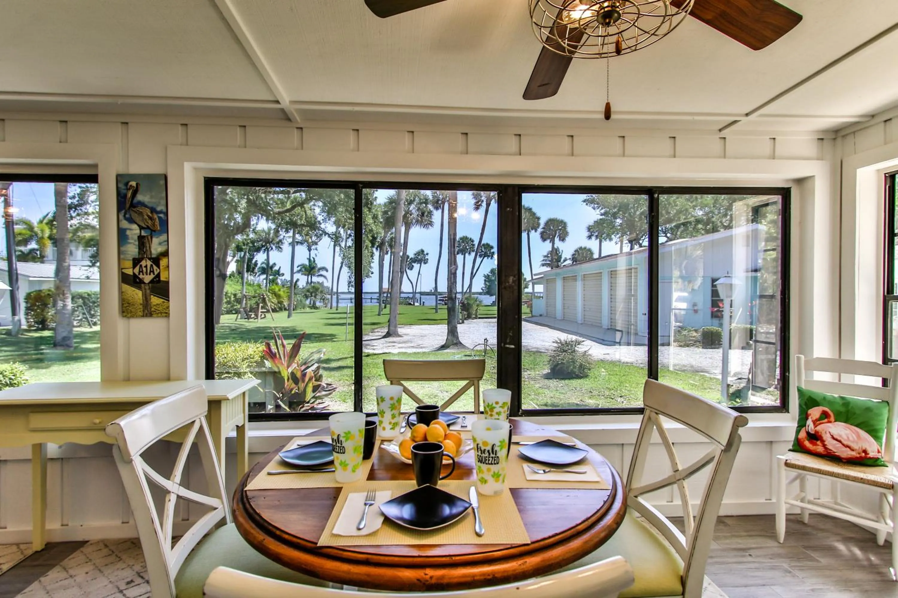 Island View Cottages Sebastian