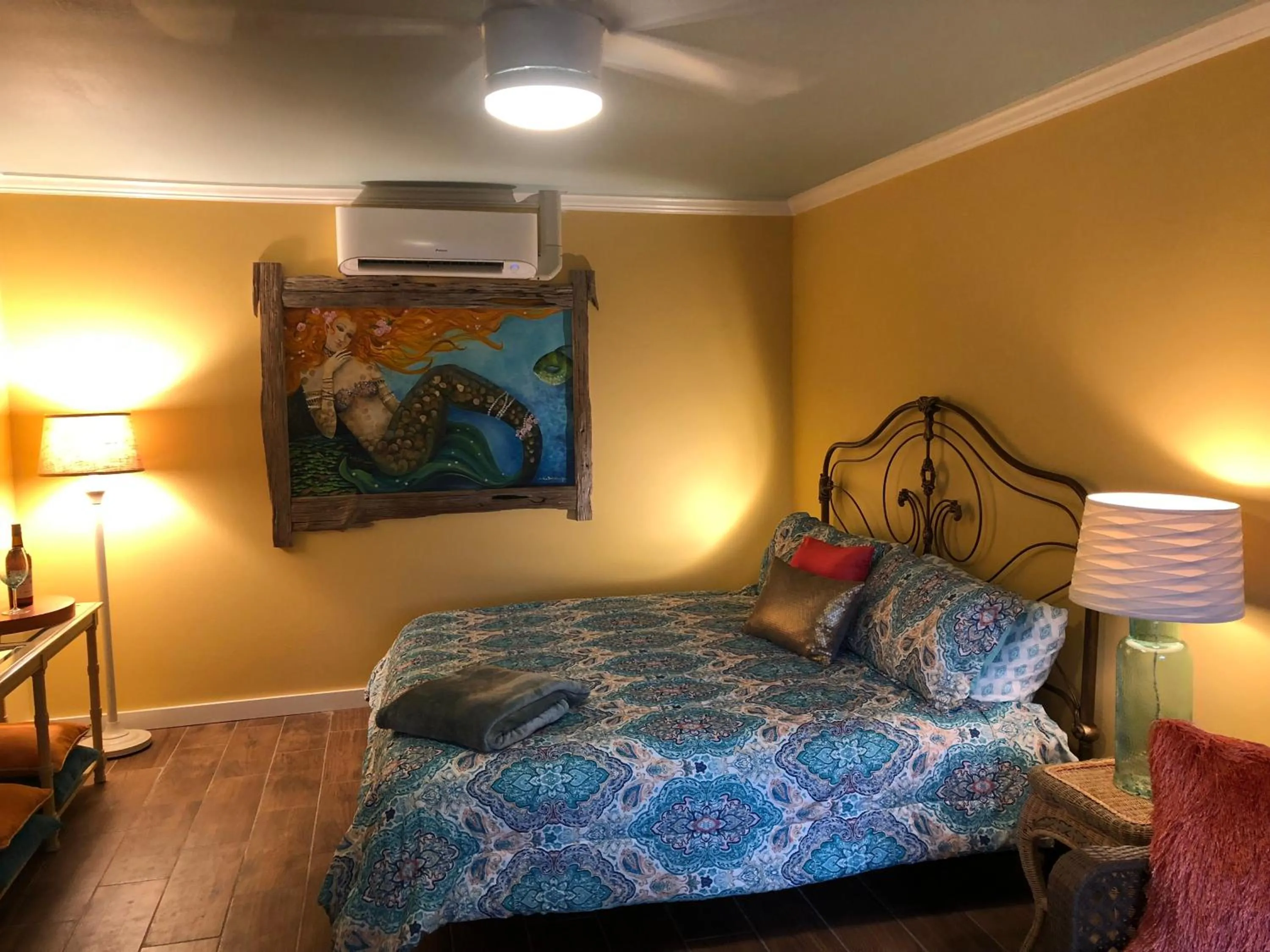 Bed in Island View Cottages Sebastian