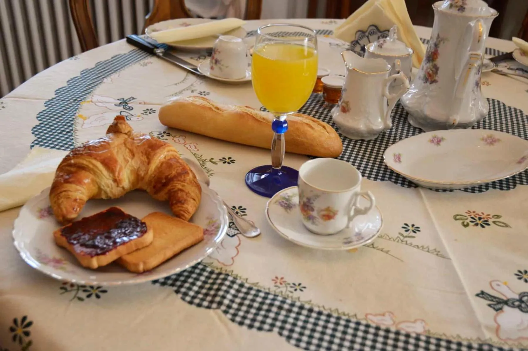 Breakfast in Villa Luisa B&B