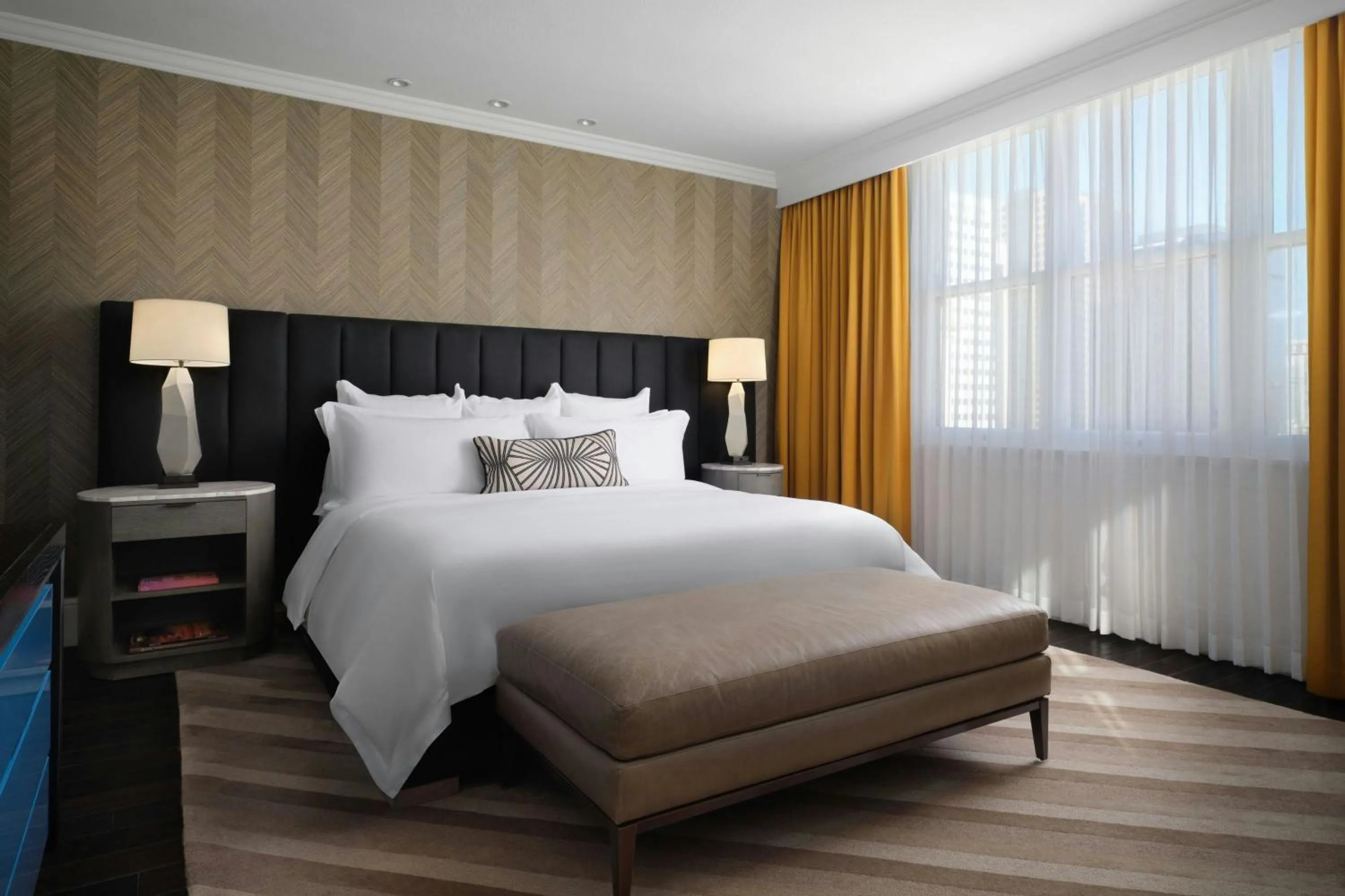 Bedroom, Bed in The US Grant, a Luxury Collection Hotel, San Diego