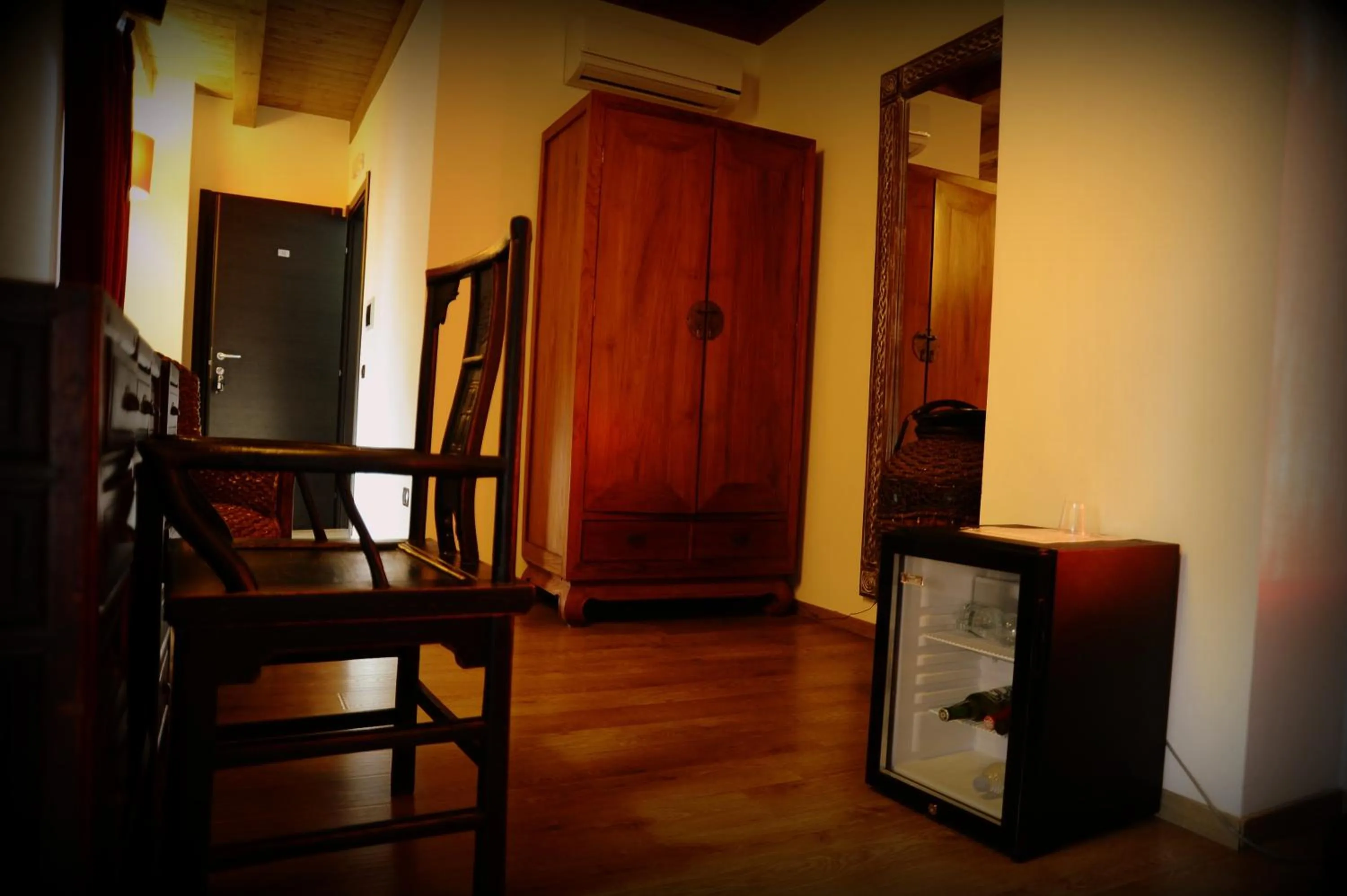 View (from property/room) in Muro Torto - Struttura sanificata giornalmente con prodotti conformi al Decalogo del Ministero Salute - Personale sottoposto a test sierologico periodicamente