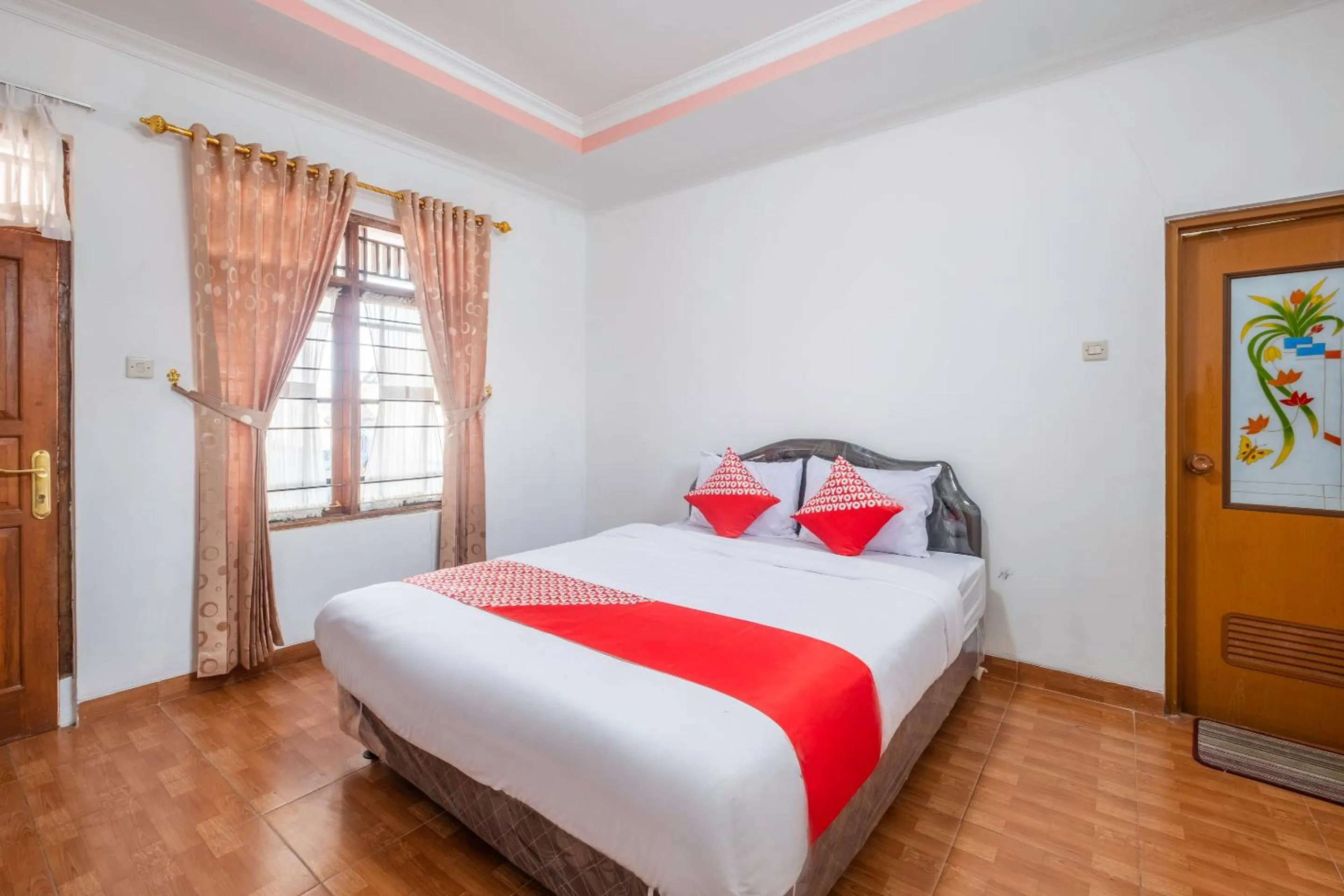 Bedroom in Capital O 1541 Puri Cikole Asri