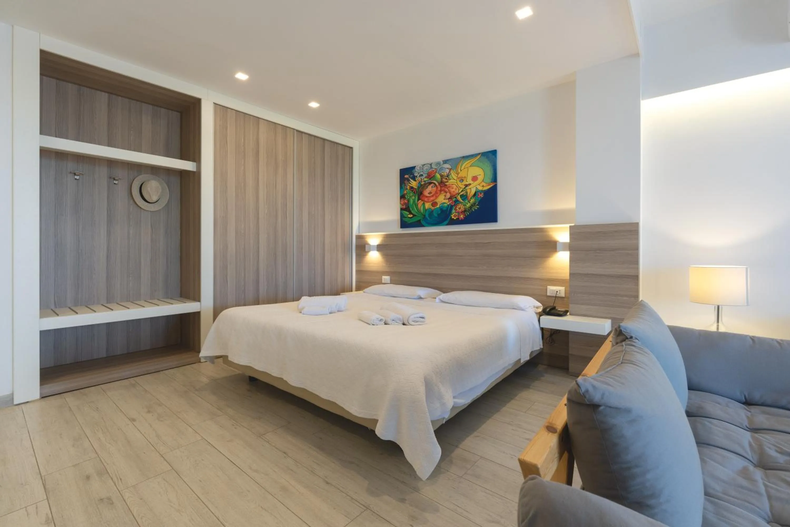 Junior Suite with Sea View in Residence Pietre Bianche ApartHotel