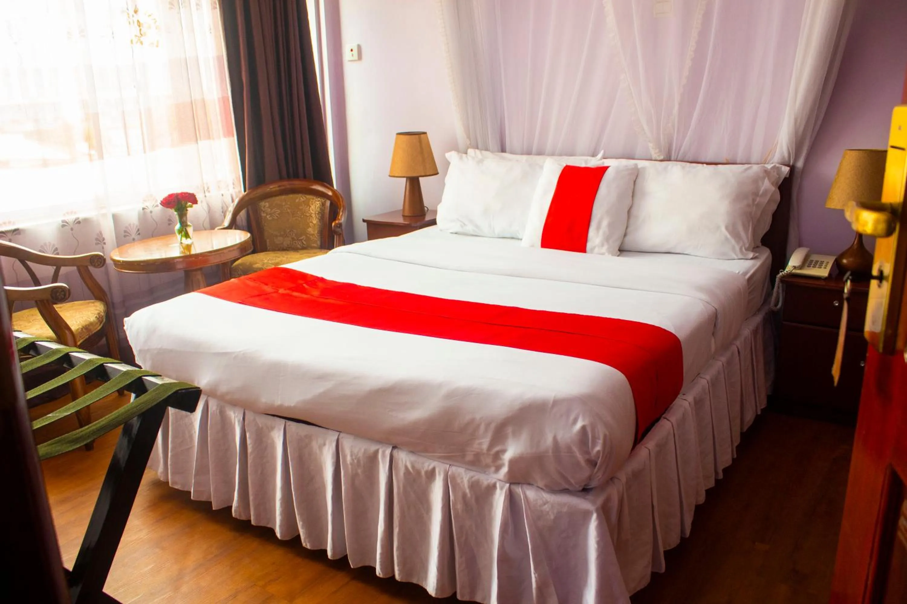 Bedroom, Bed in New Hotel Aquiline