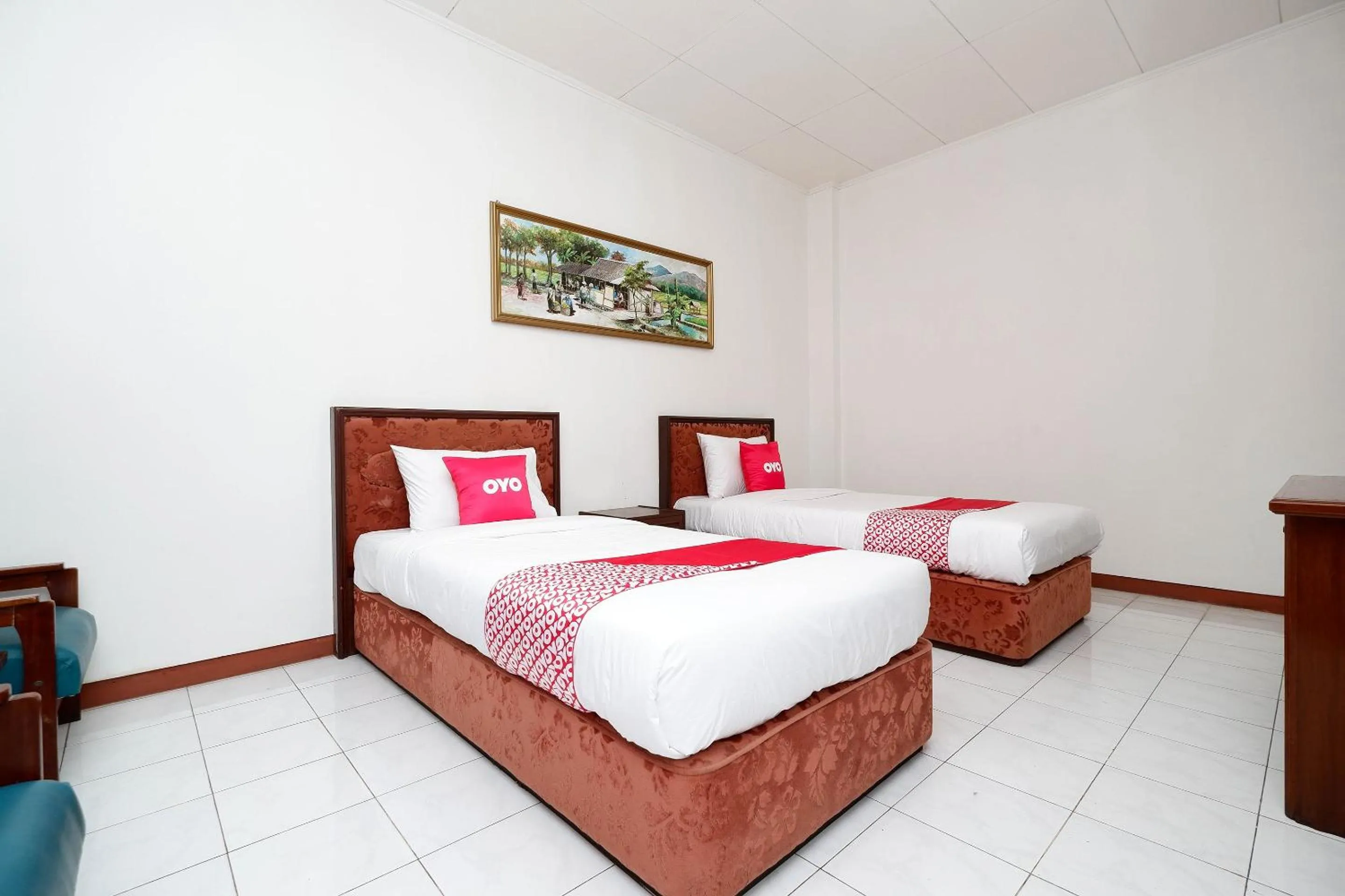 Bedroom, Bed in SUPER OYO Capital O 1644 Hotel Griya Kencana
