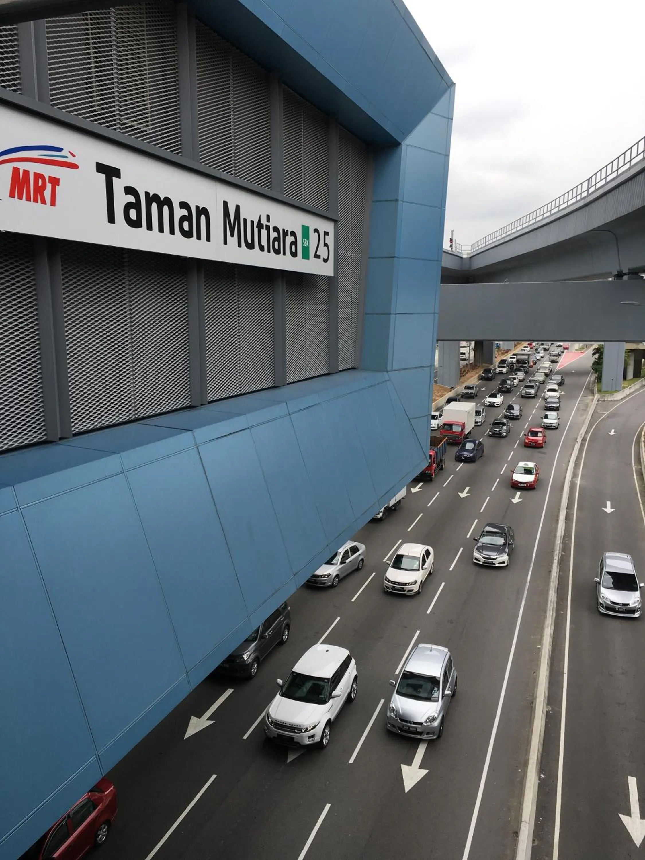 Street view in EkoCheras Designer Suite by Moka @ Cheras