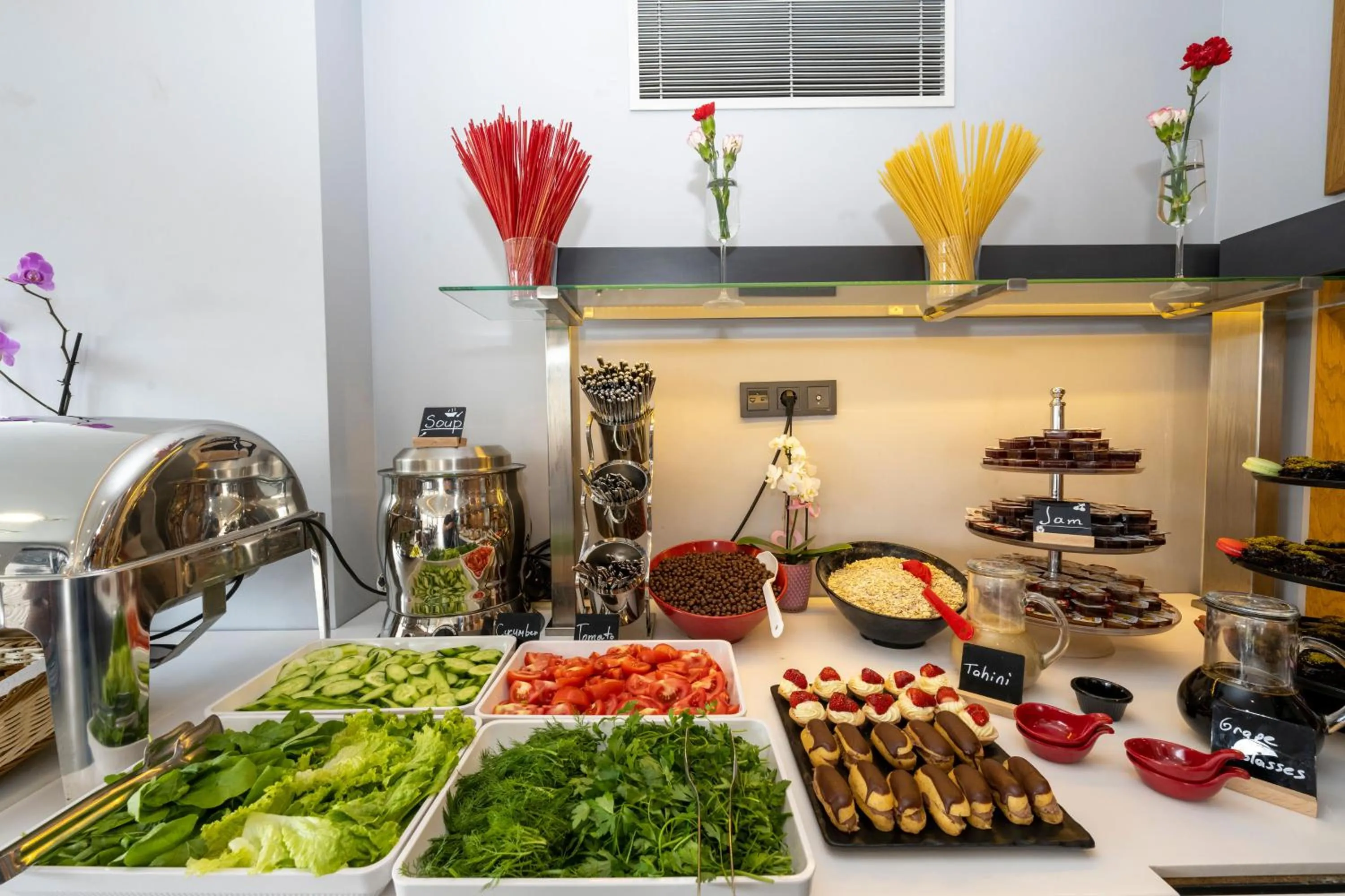 Restaurant/places to eat in Graziella Gold Hotel