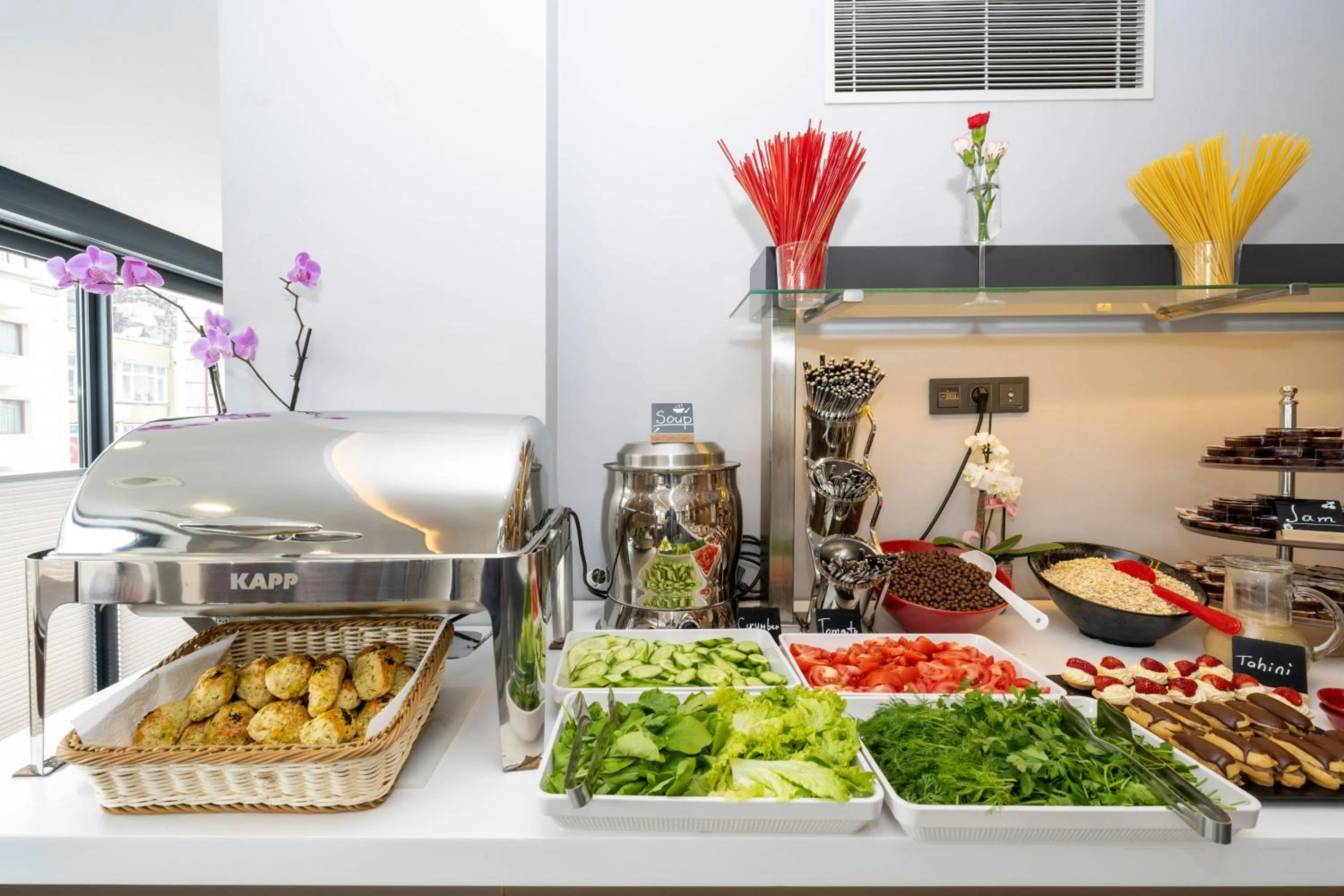 Restaurant/places to eat in Graziella Gold Hotel