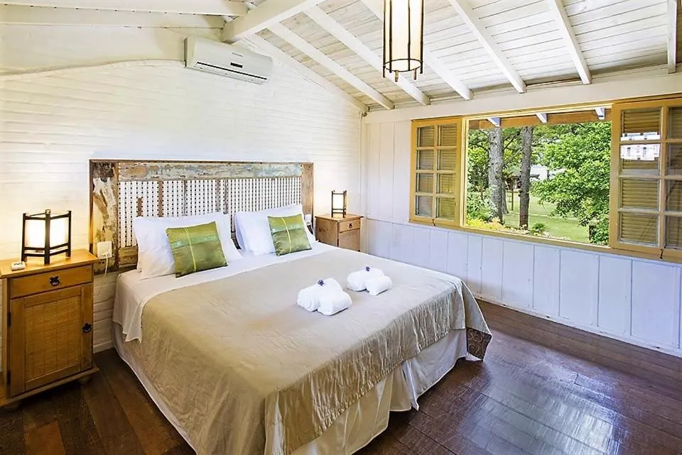 Photo of the whole room, Bed in Pousada Mevlana Garden