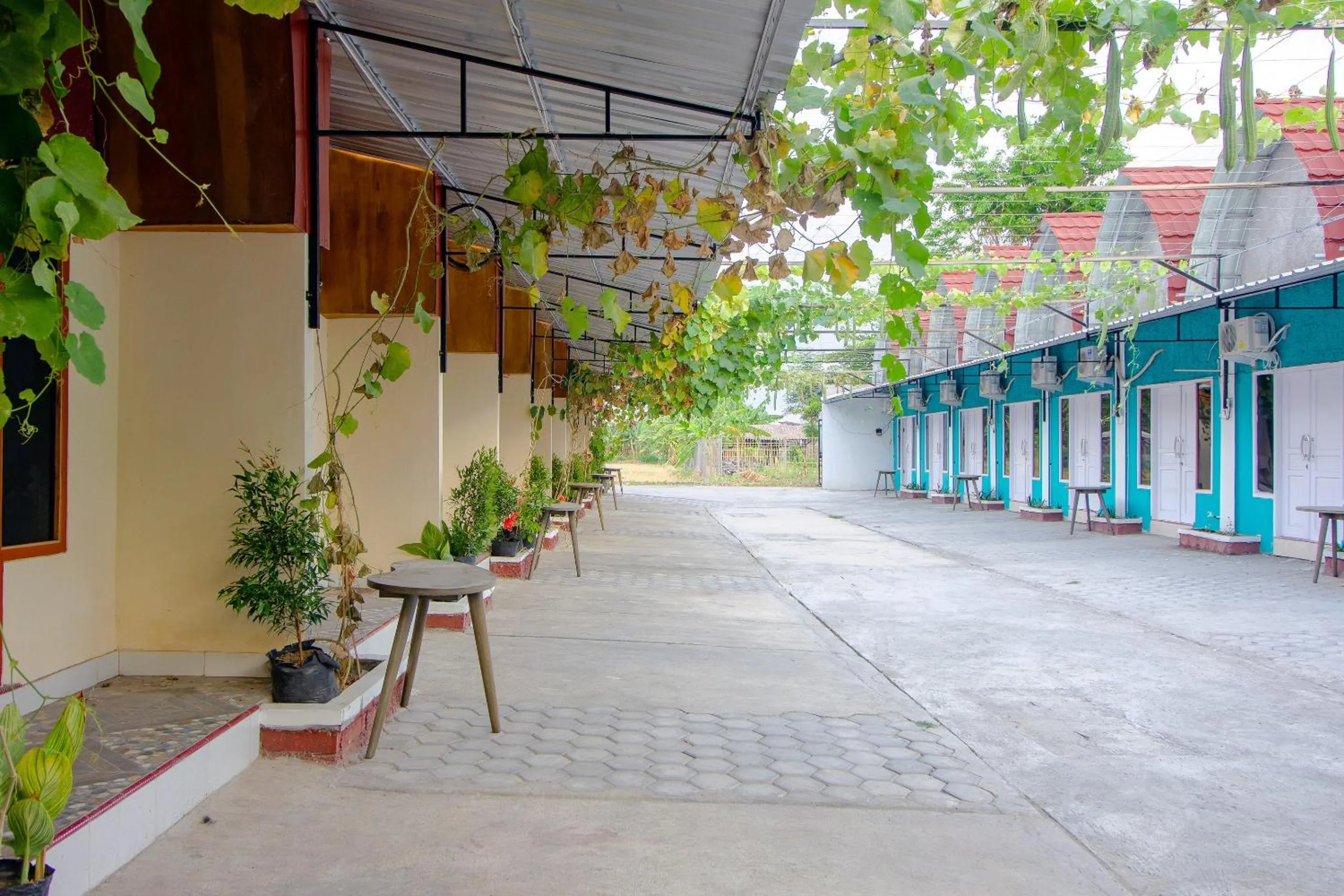 Lobby or reception in OYO Life 1643 Grand Monica