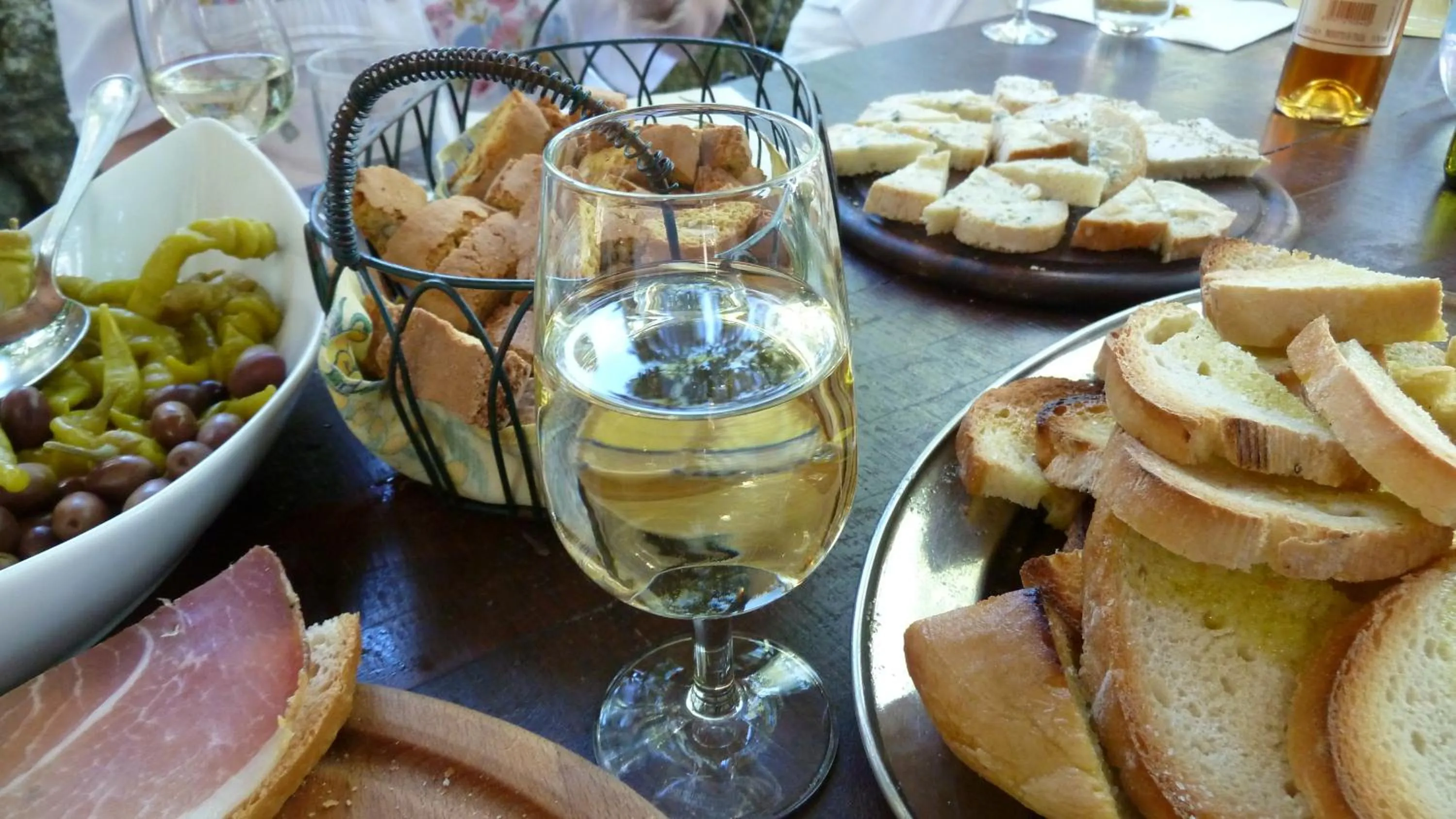 Food and drinks in Villa Palagione Centro Interculturale