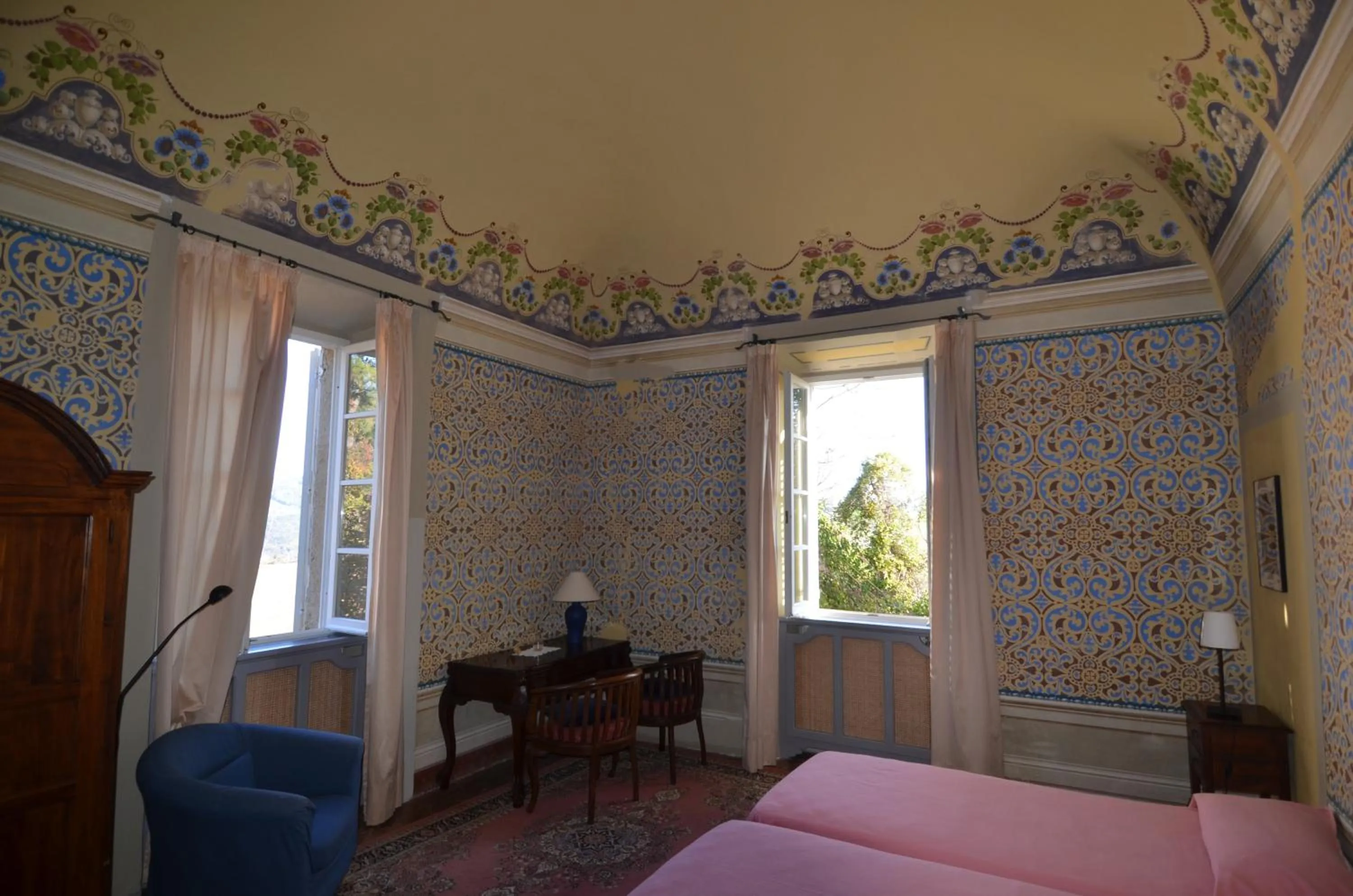 Photo of the whole room, Bed in Villa Palagione Centro Interculturale