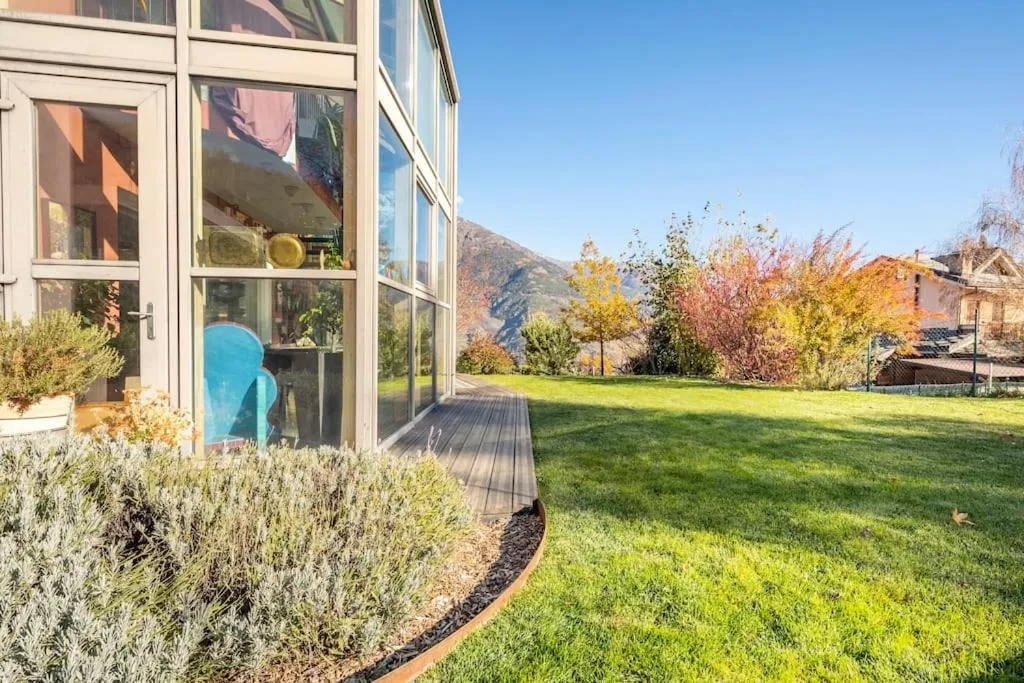 Garden view in B&B Ambrosia