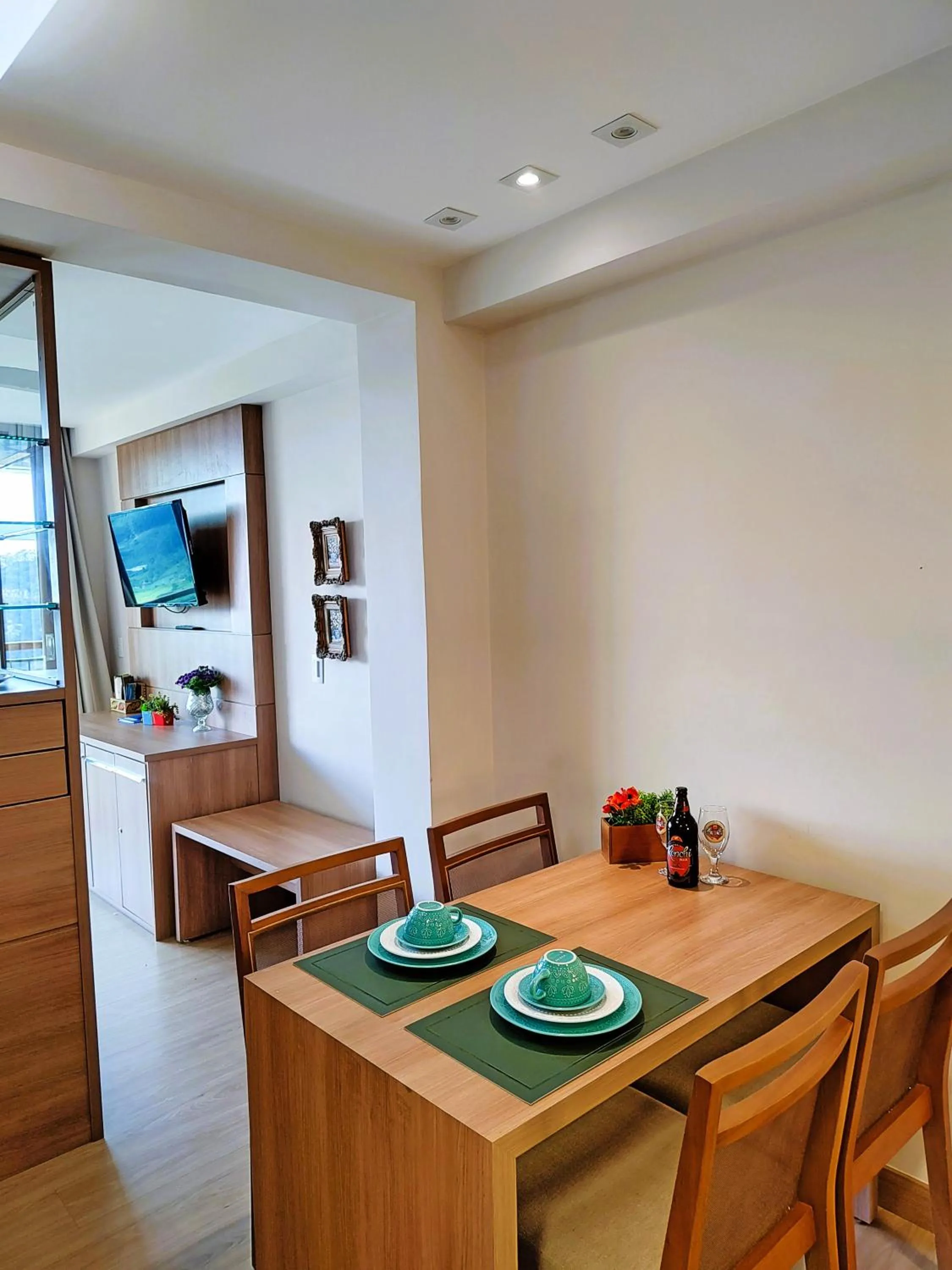 TV and multimedia in FLAT VARANDA PEDRA AZUL - Vista Azul Apart Hotel