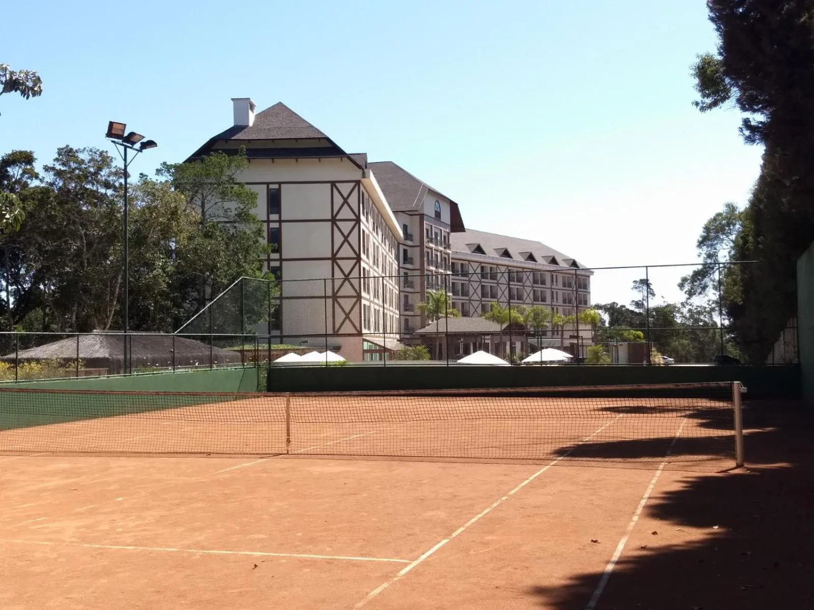 Property building in FLAT VARANDA PEDRA AZUL - Vista Azul Apart Hotel