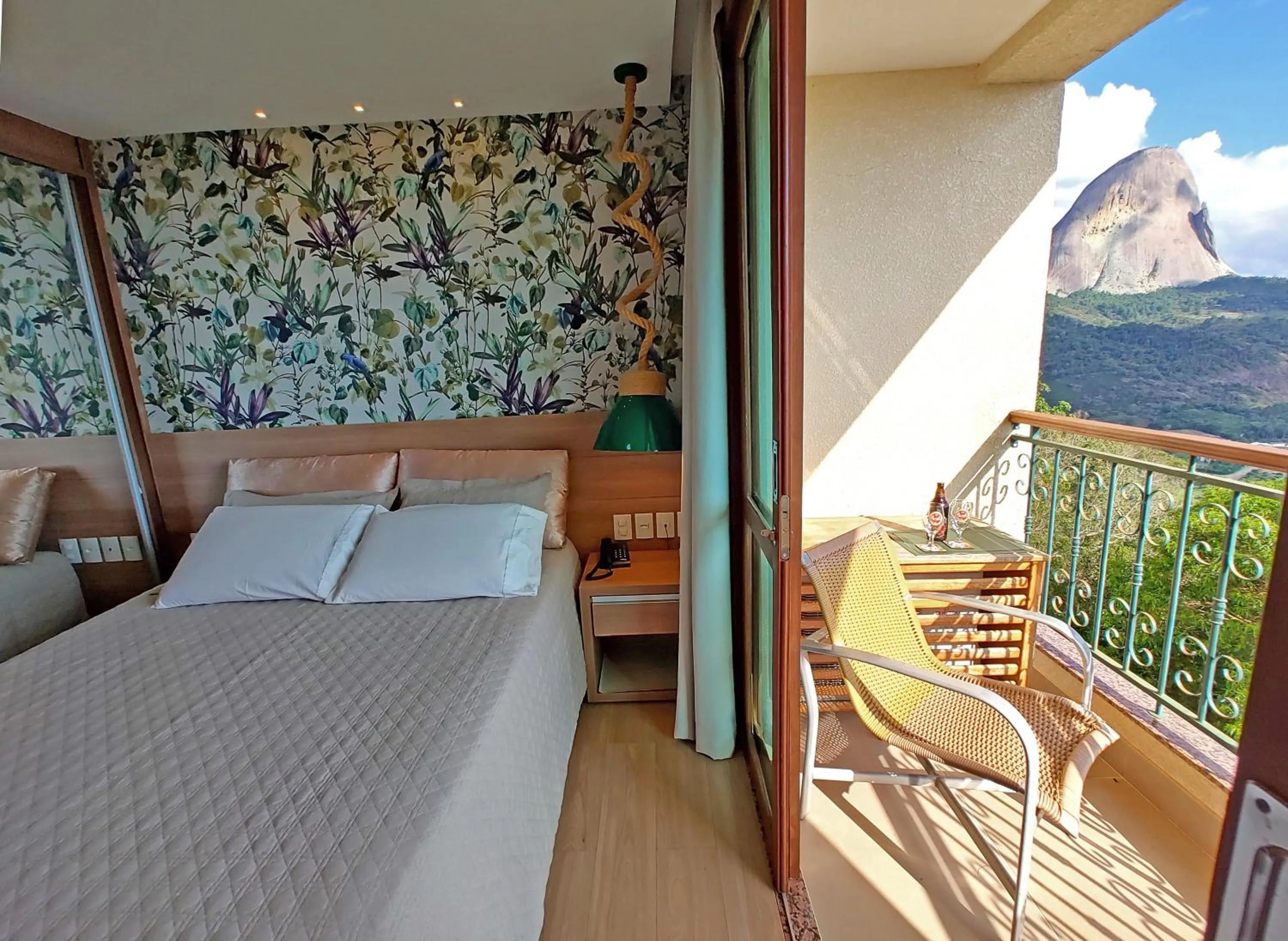 Bed in FLAT VARANDA PEDRA AZUL - Vista Azul Apart Hotel