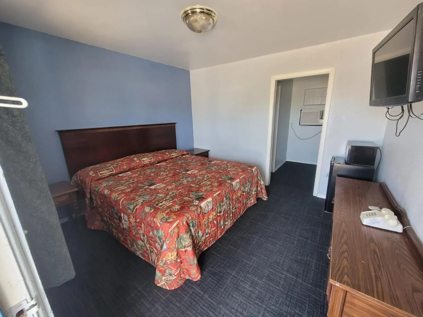 Bedroom in Heritage Budget Inn By OYO Hwy 84