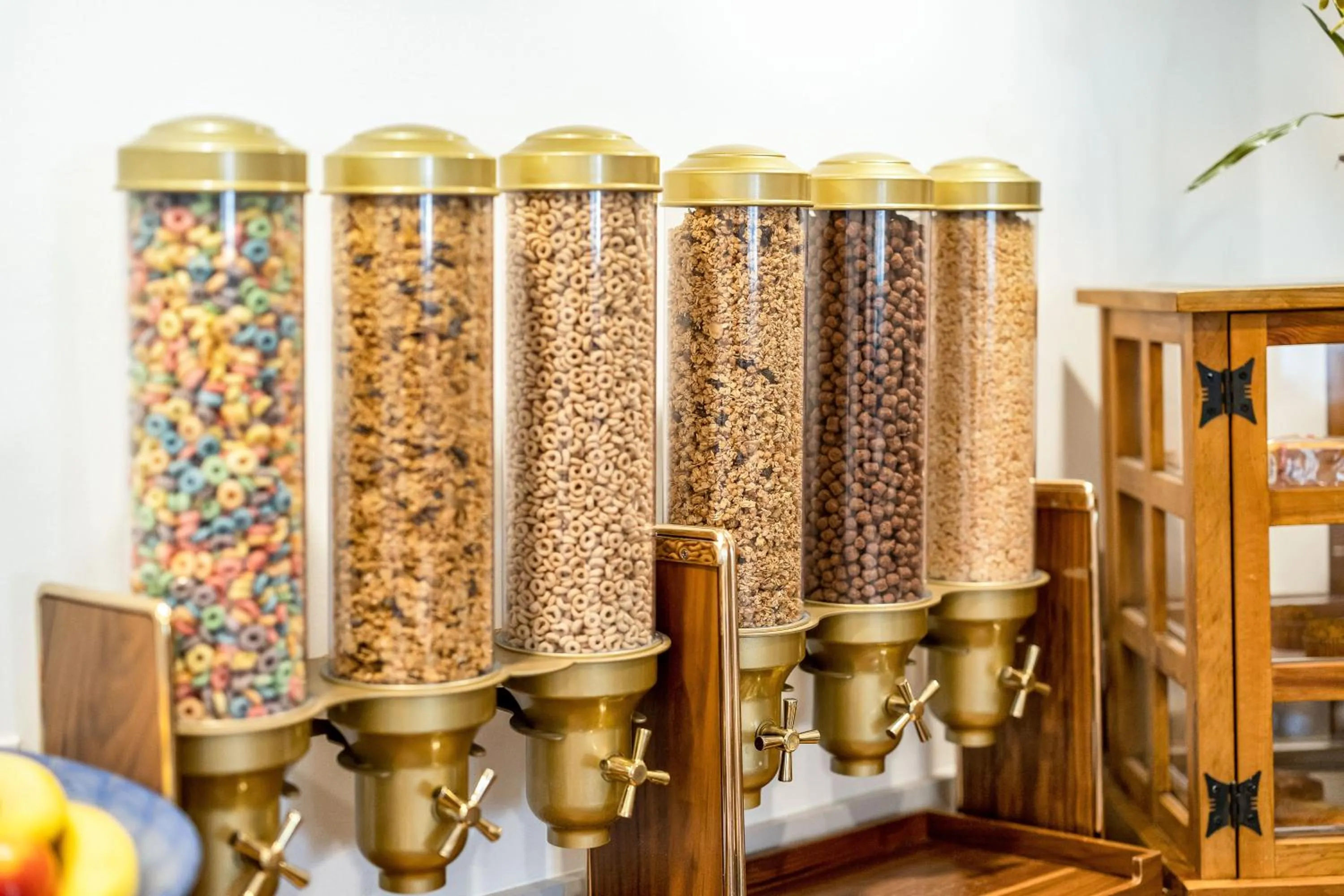 Breakfast in The Millwood