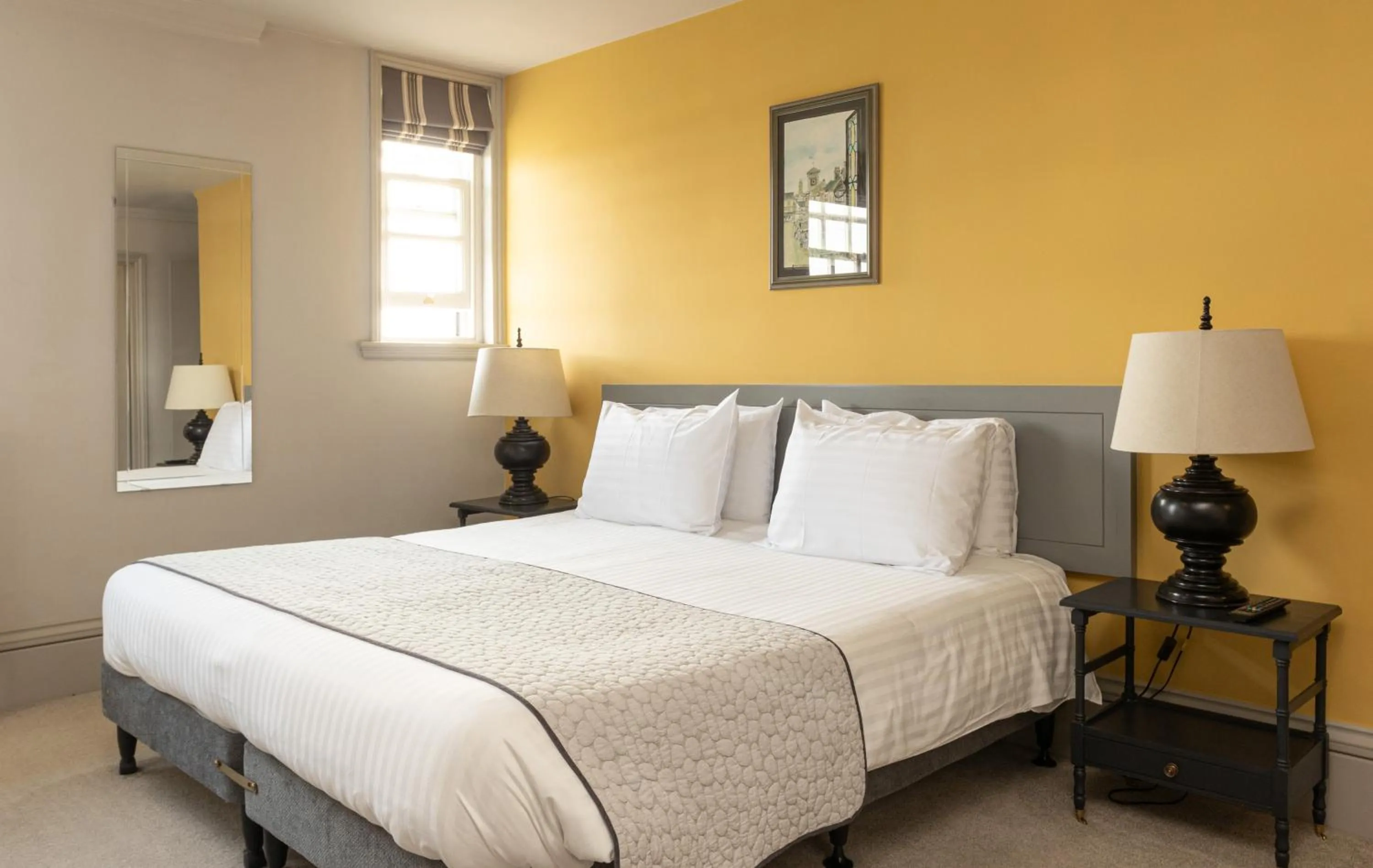 Bedroom, Bed in Woodberry Inn