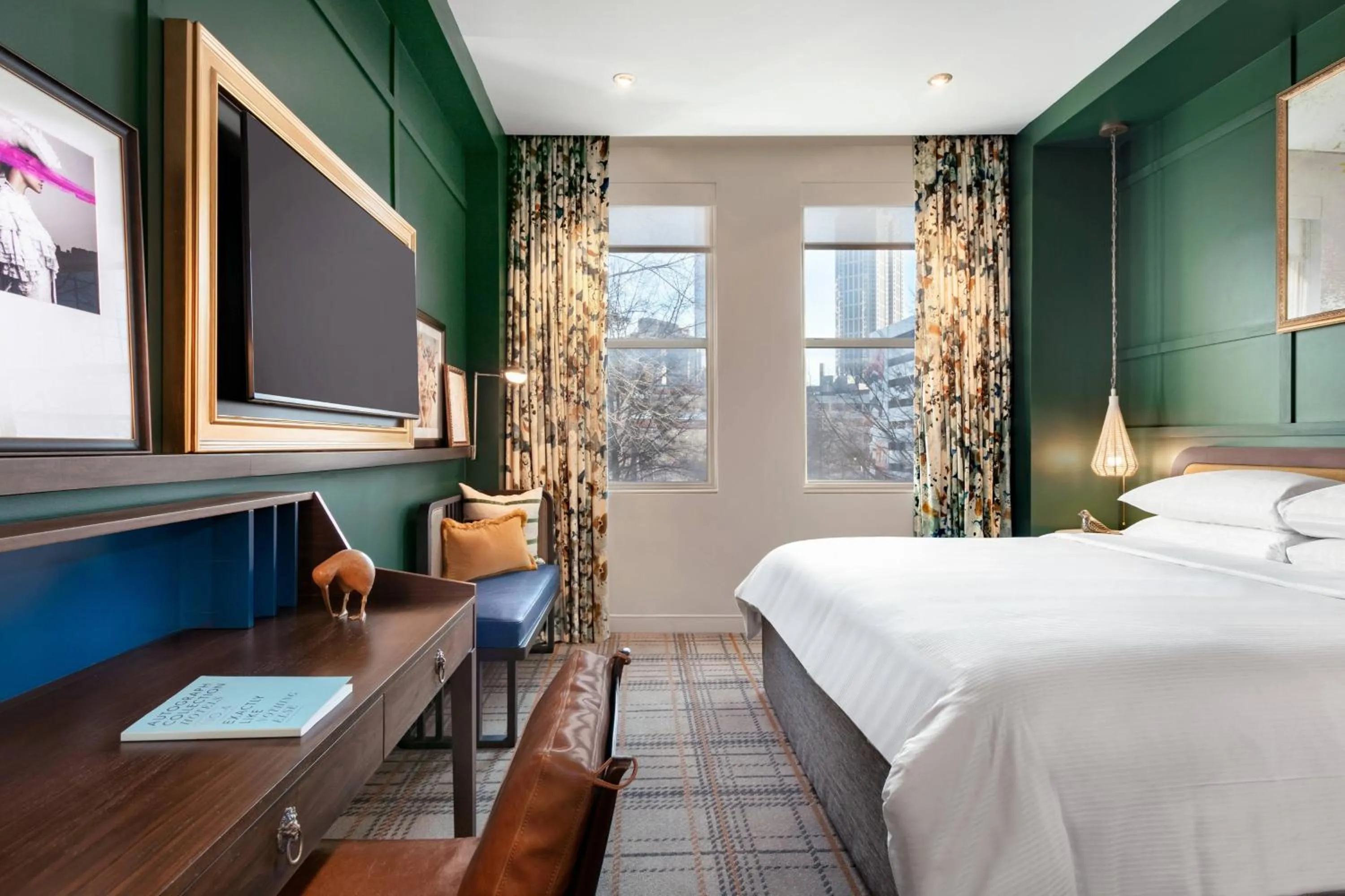 Photo of the whole room, Bed in Glenn Hotel, Autograph Collection