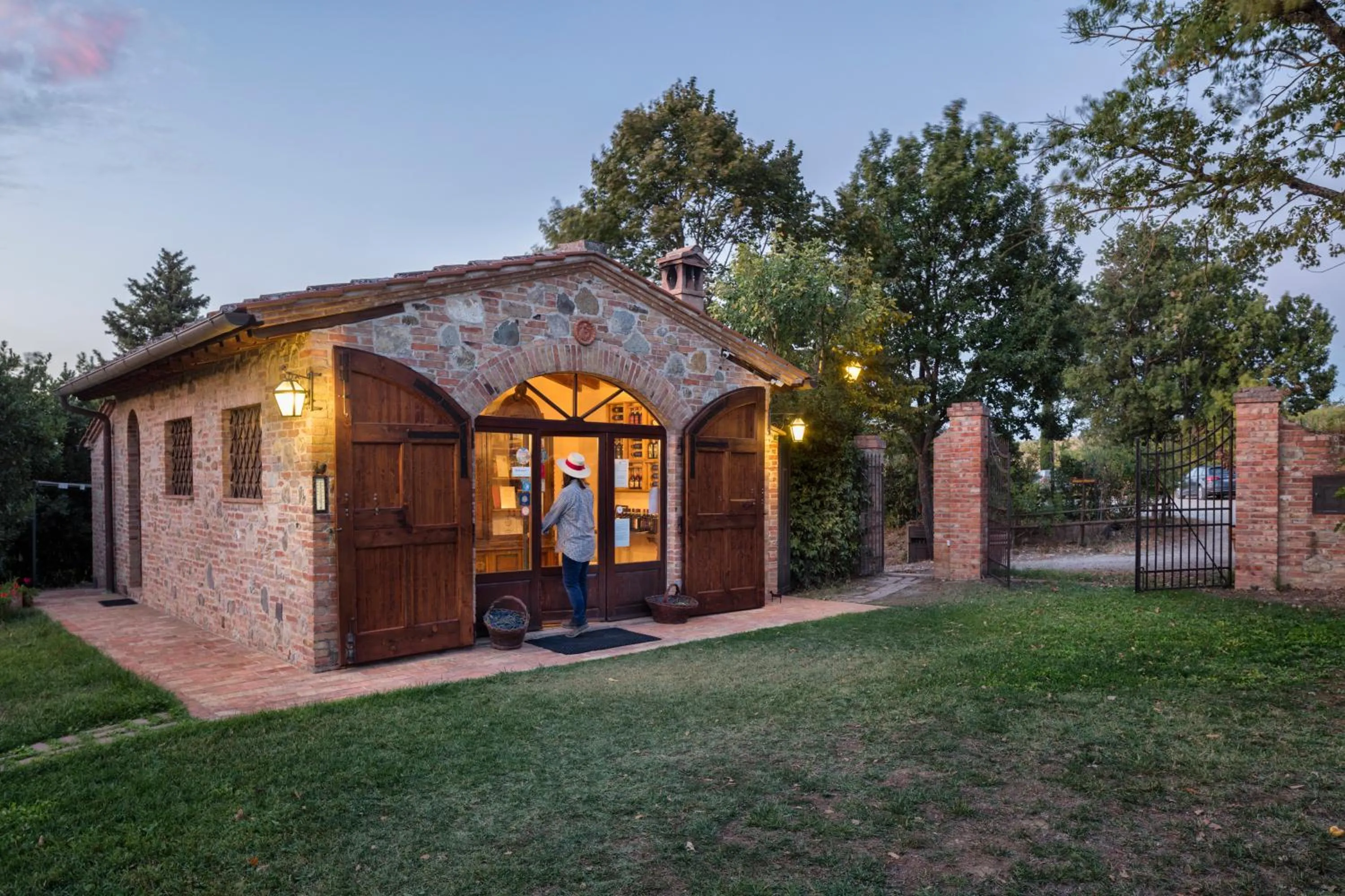 Facade/entrance in Agriturismo San Gallo