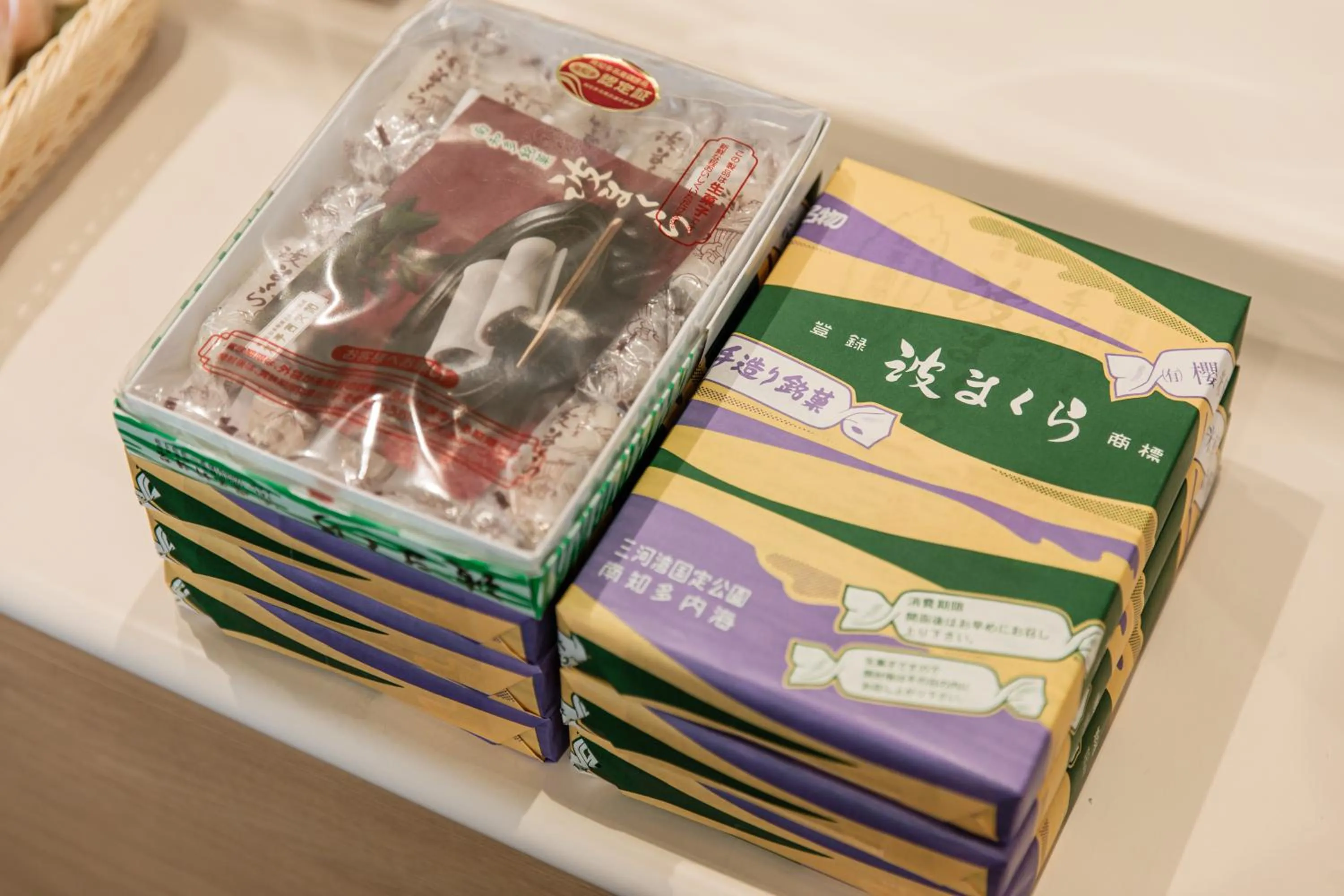 Shopping Area in KAMENOI HOTEL Chitamihama