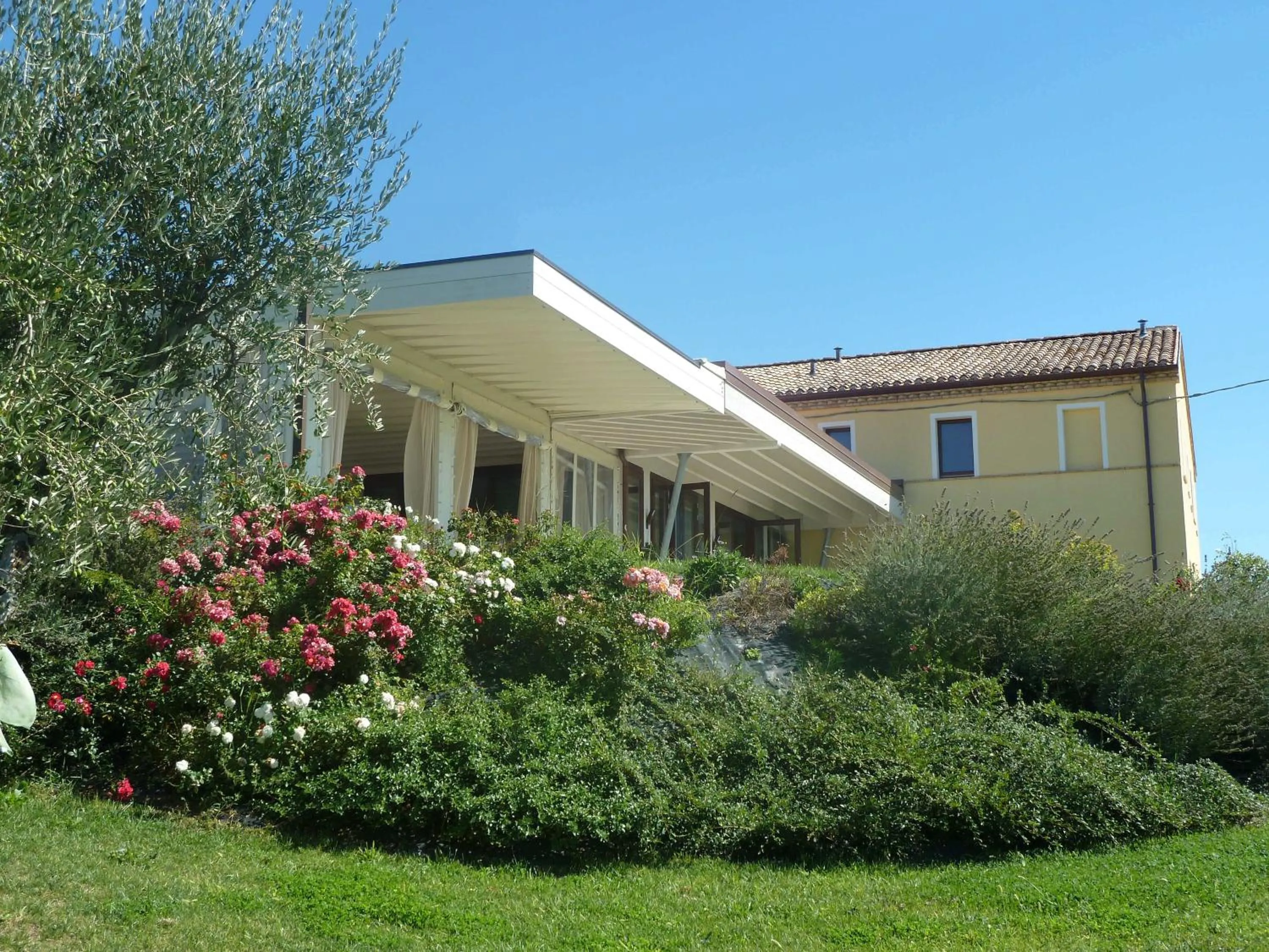 Hotel Ristorante Cantina Langelina