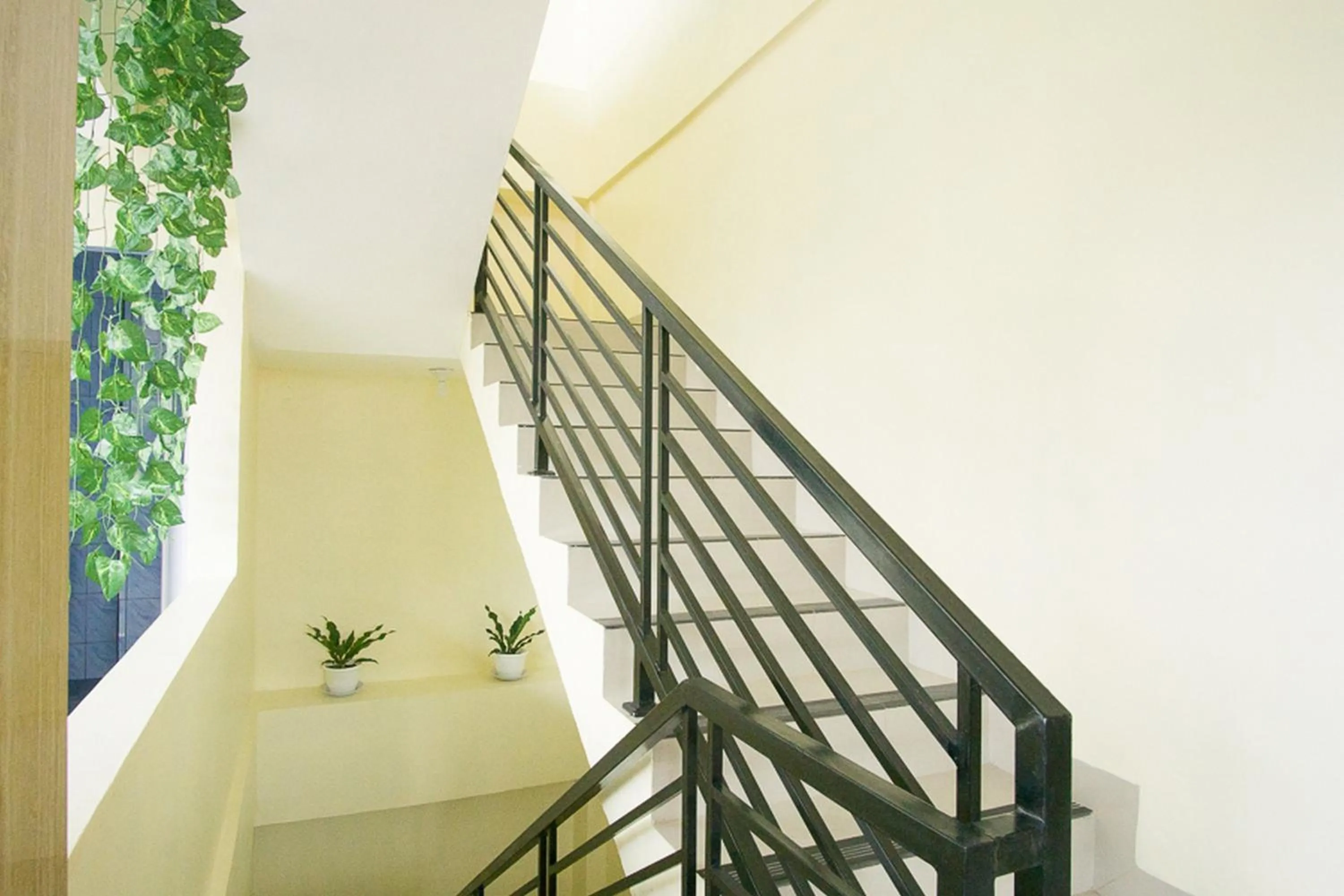 Area and facilities in RedDoorz @ RS Adam Malik Medan