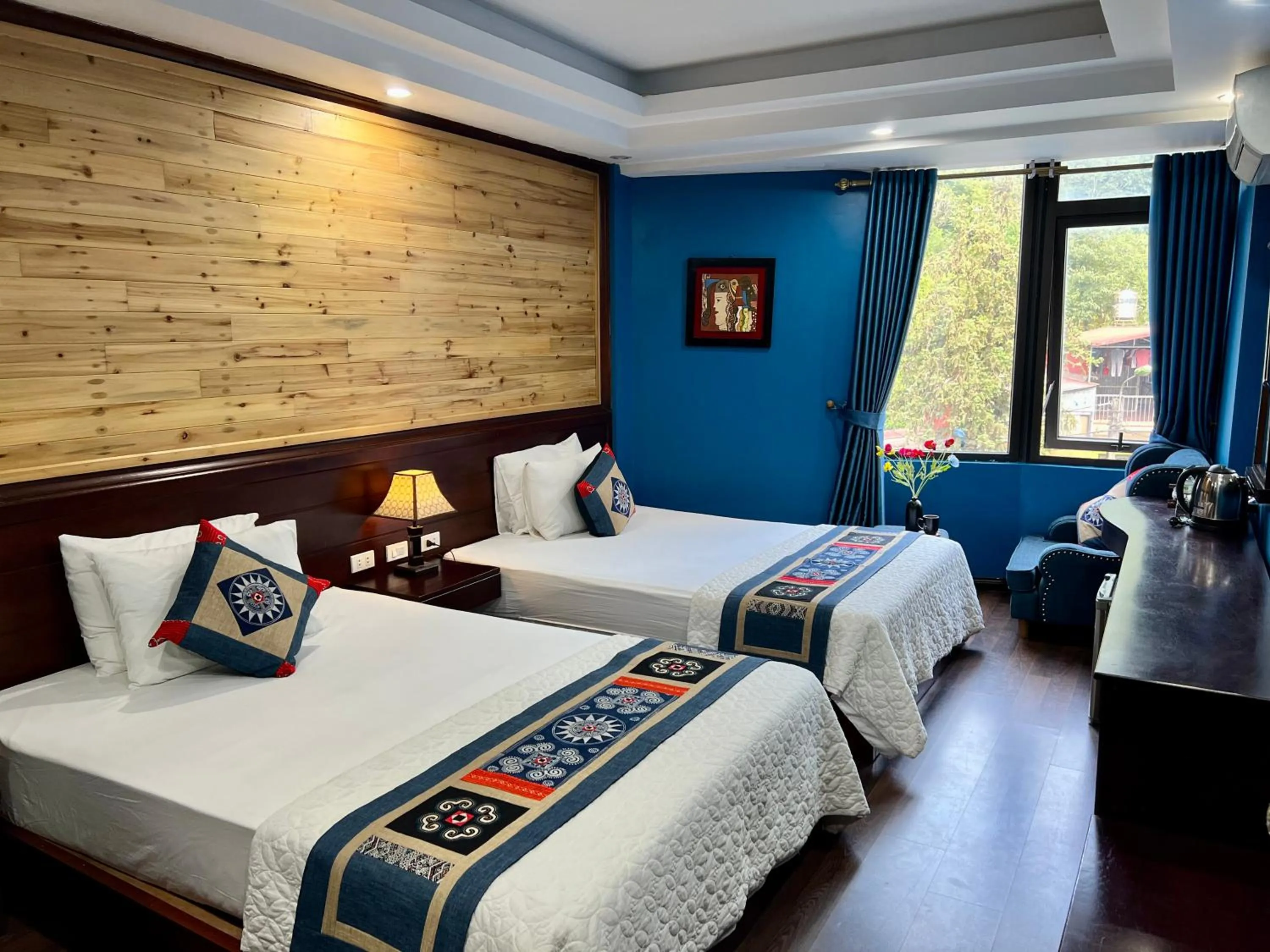 Photo of the whole room, Bed in SAPA FULL HOUSE HOTEL